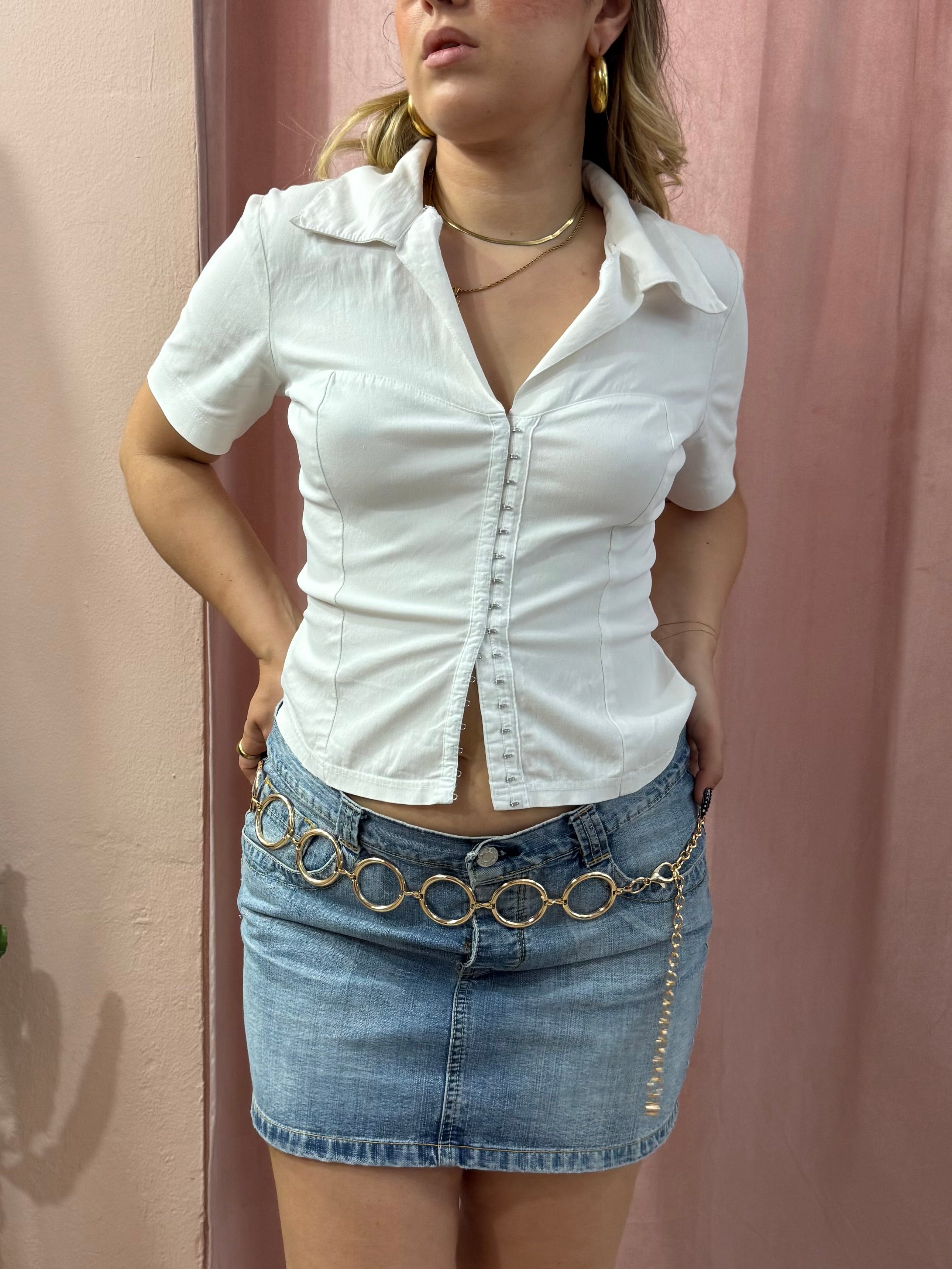 Minigonna in denim slavato