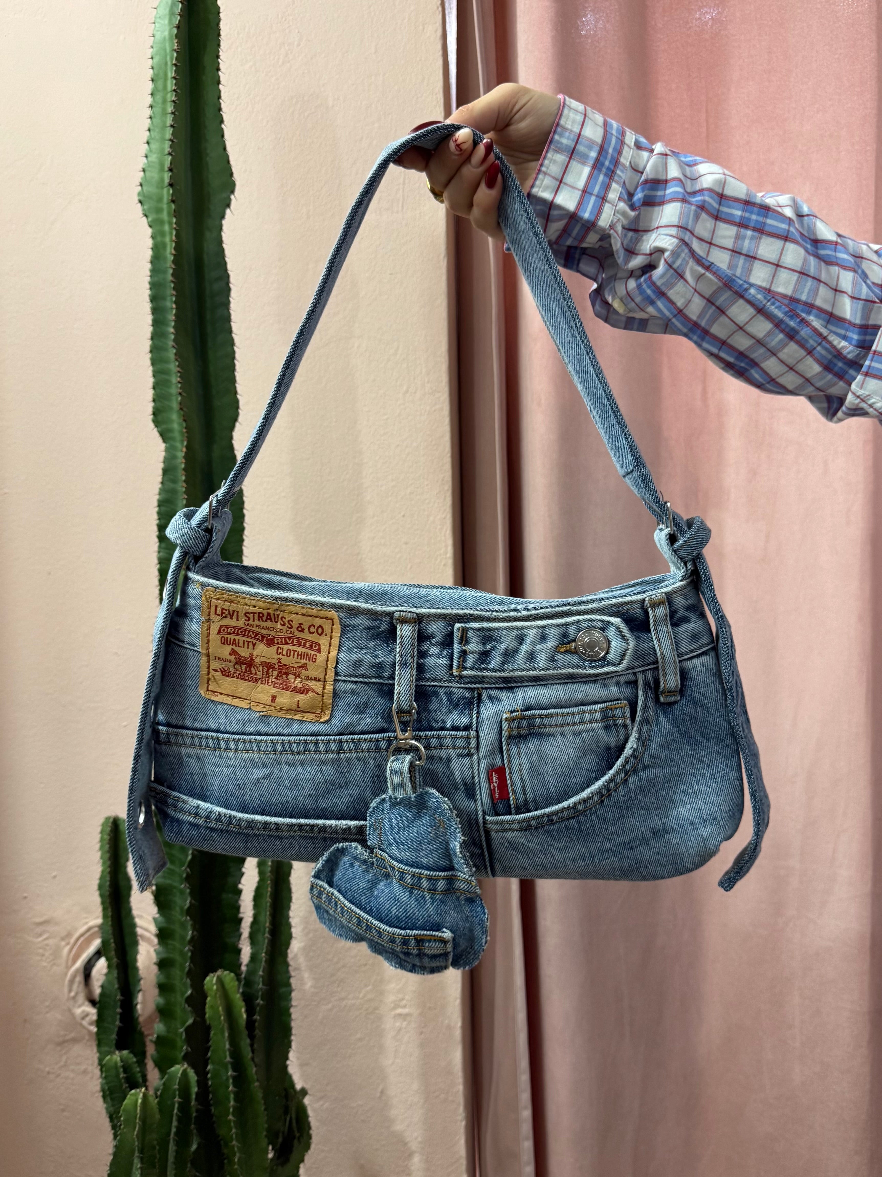 Borsa baguette Levis upcycling