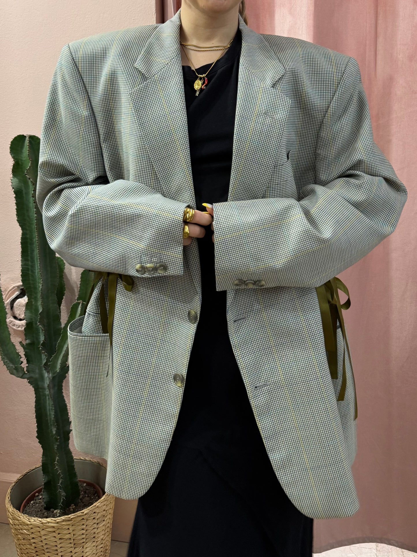 Blazer upcycling fiocchi sul verde