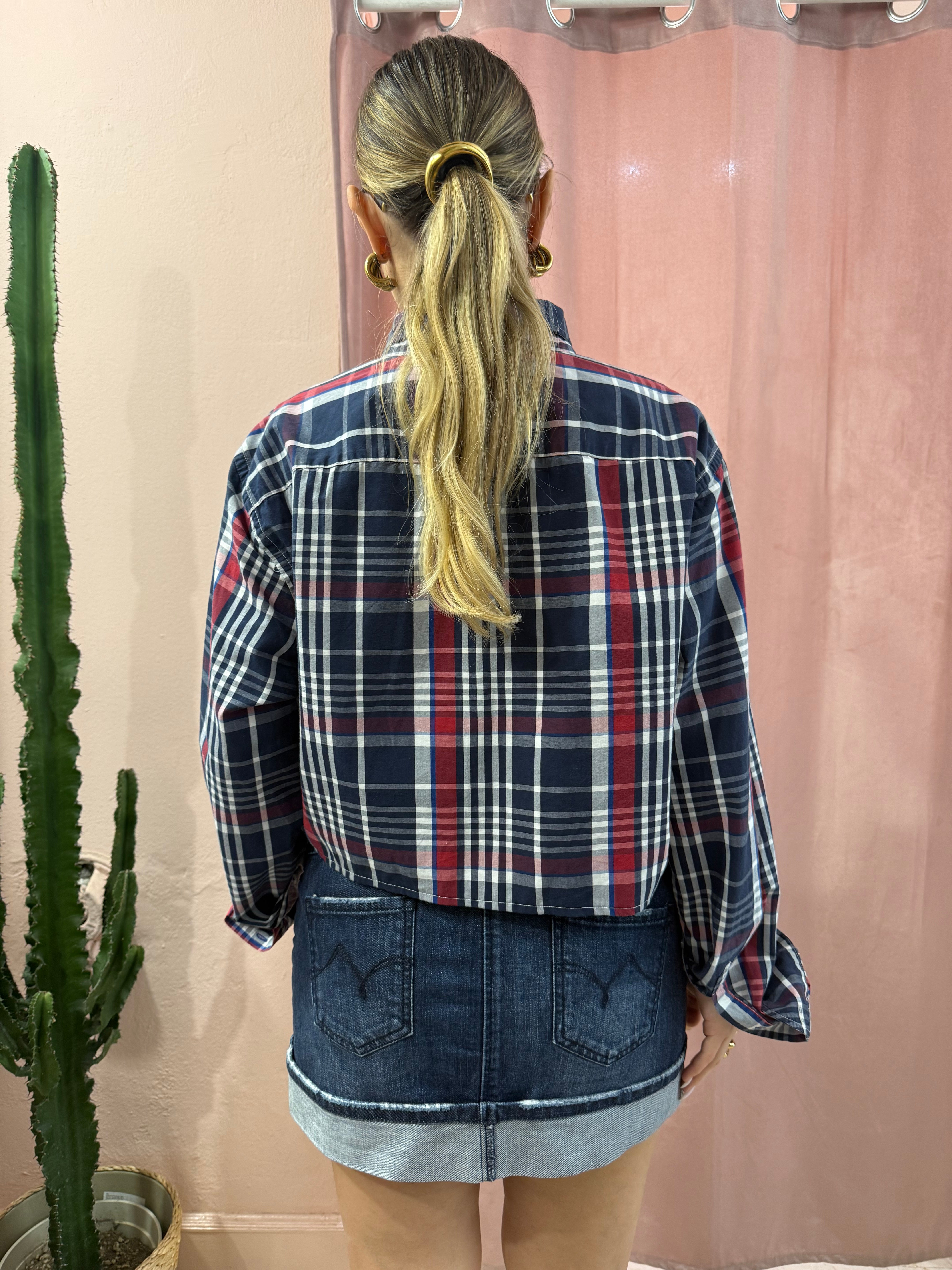 Camicia Tommy H. crop a quadri rossa e blu