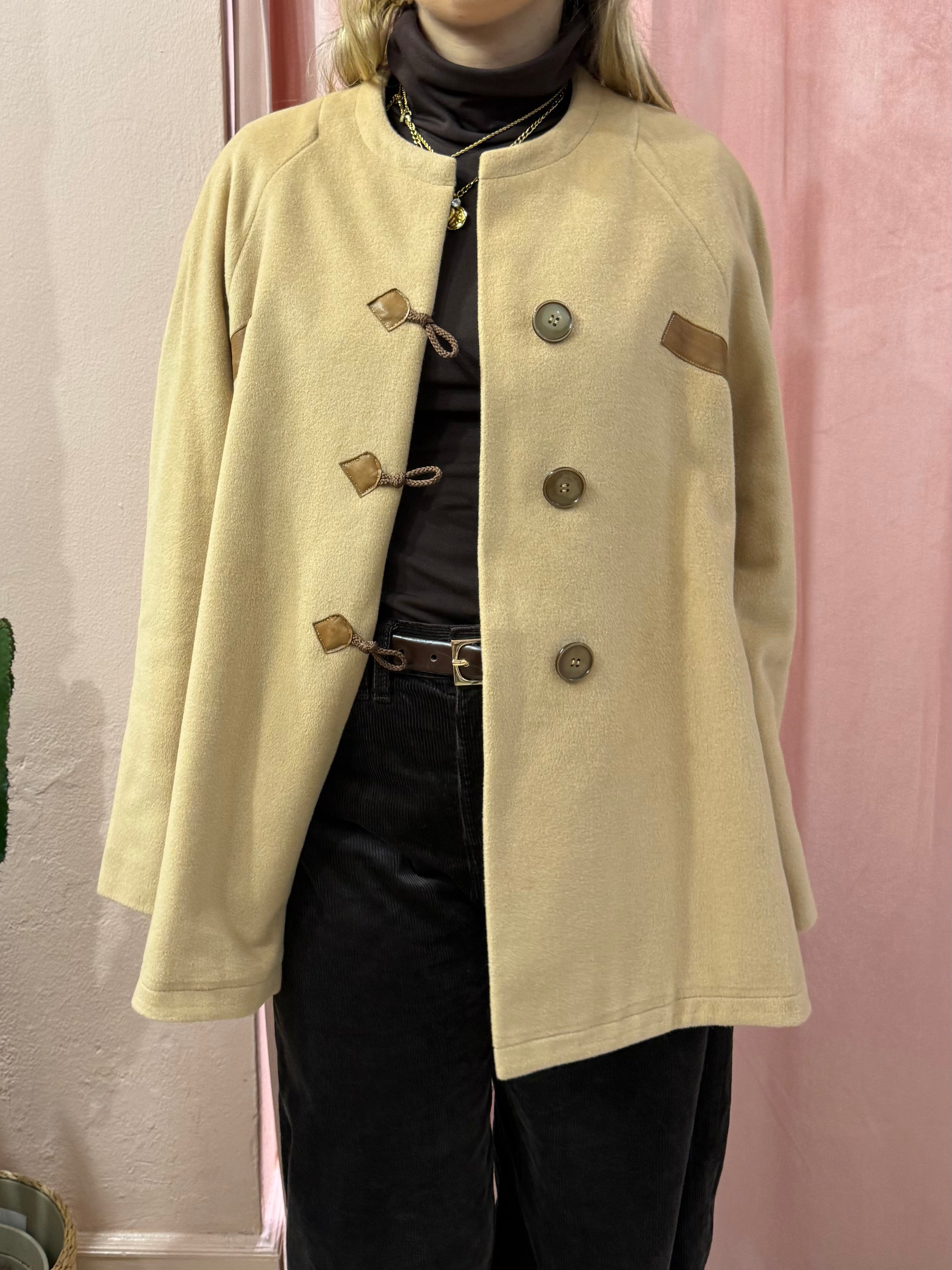 Cappa beige in lana
