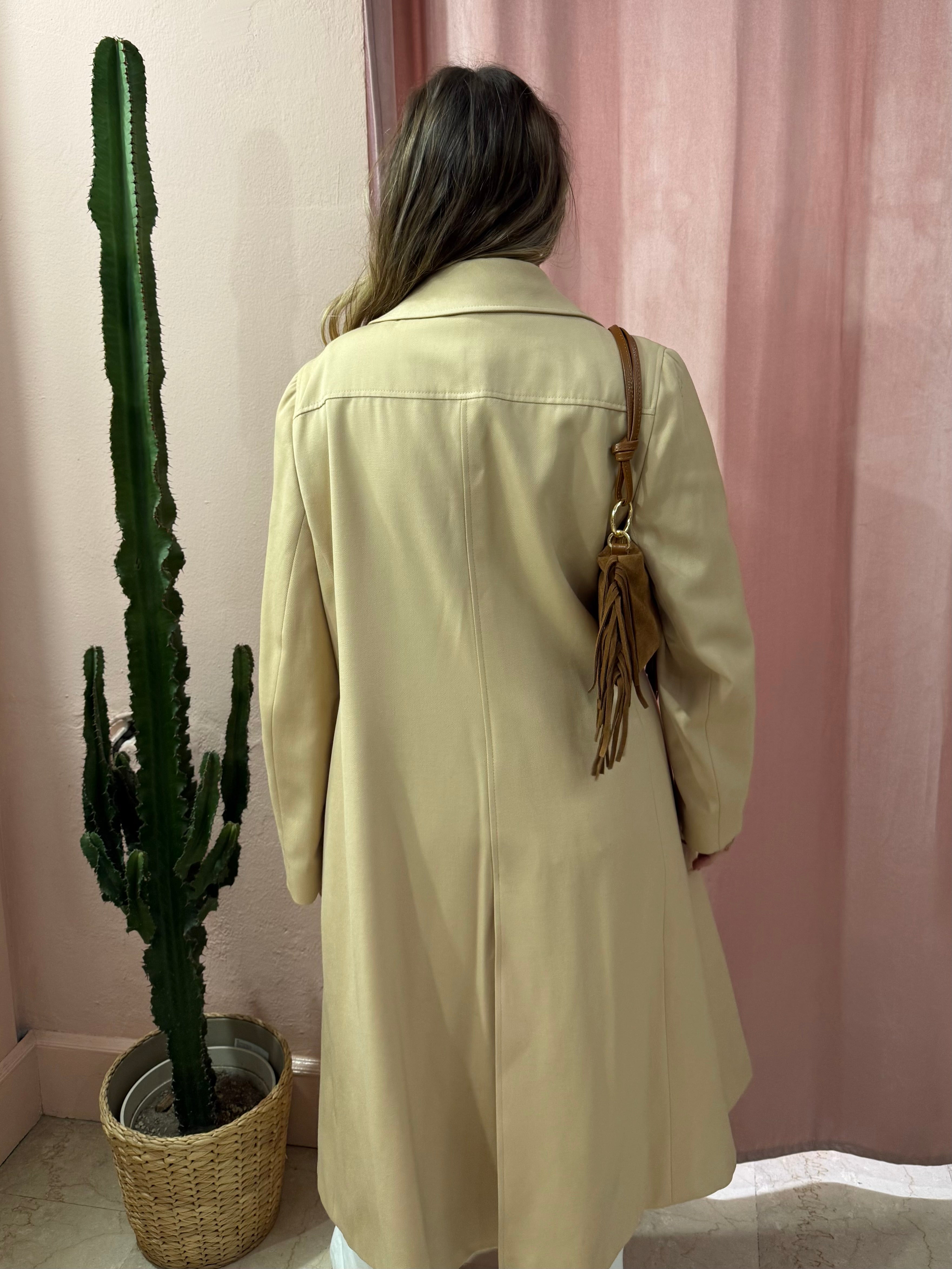 Cappotto vintage giallo burro