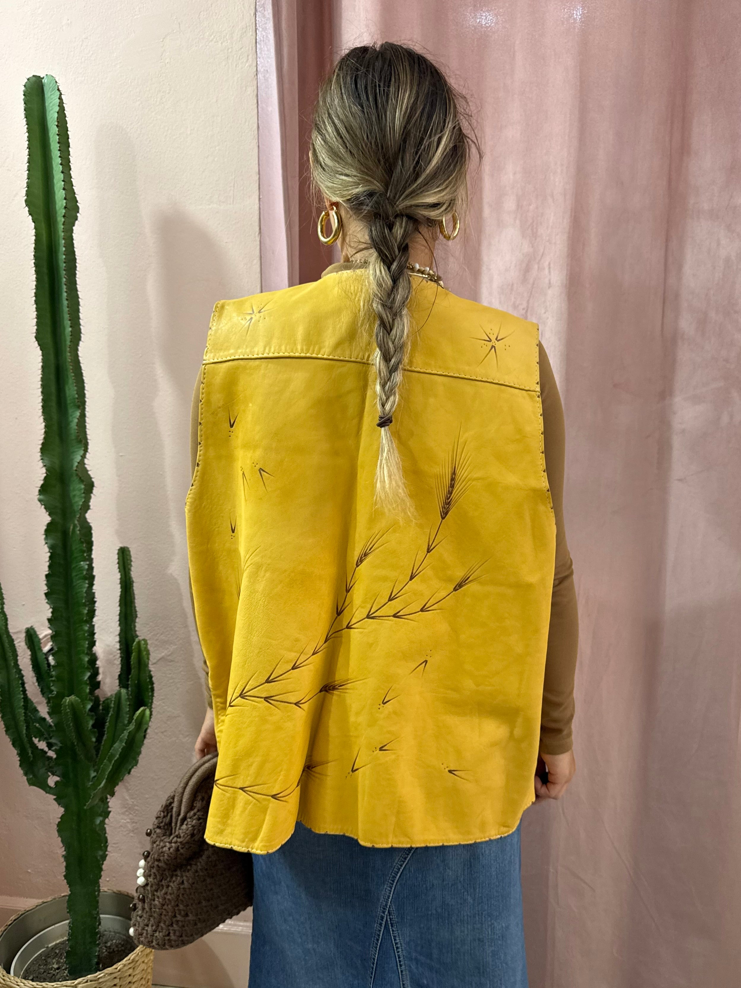 Gilet in vera pelle con fantasia spighe di grano
