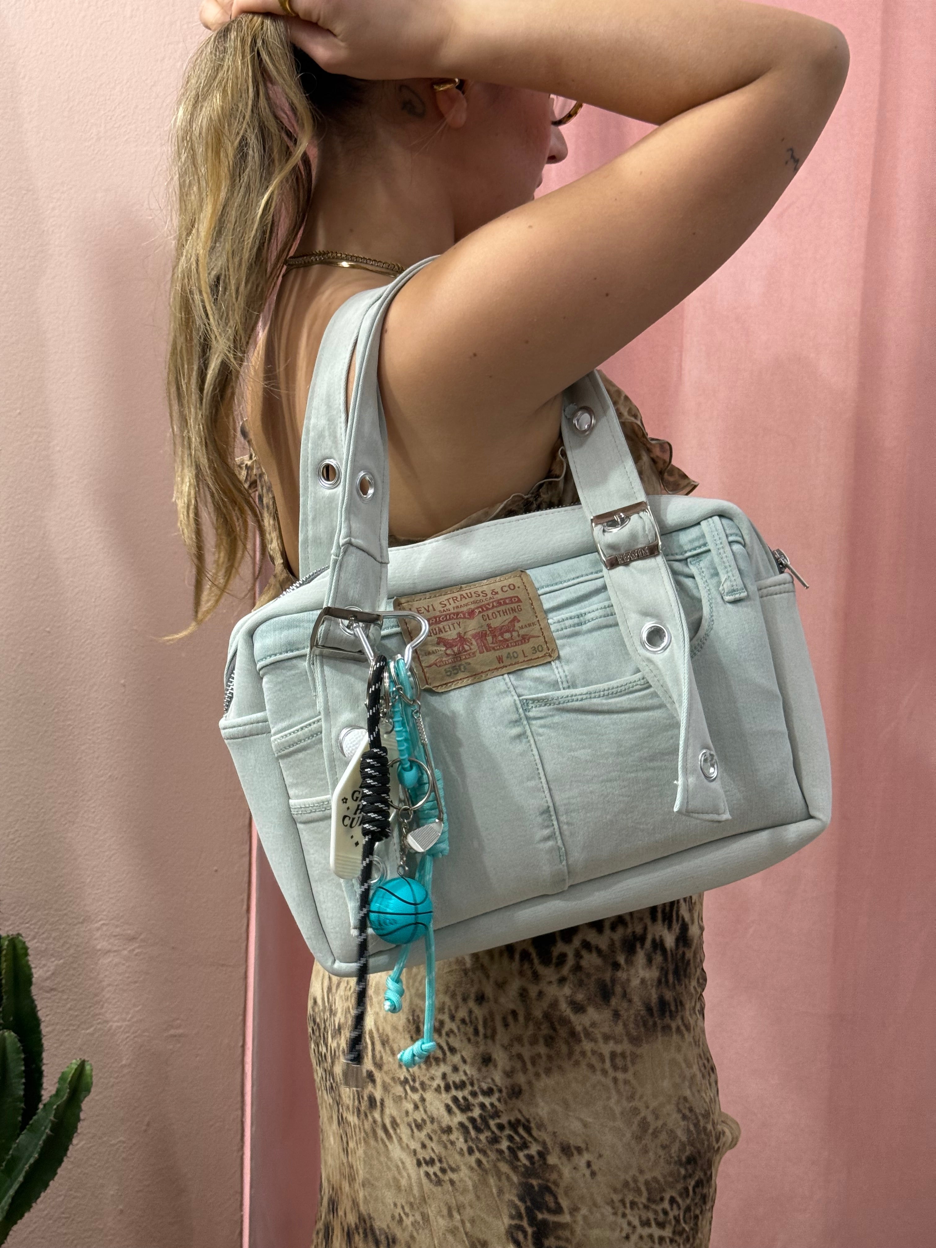 Borsa Levis upcycling menta