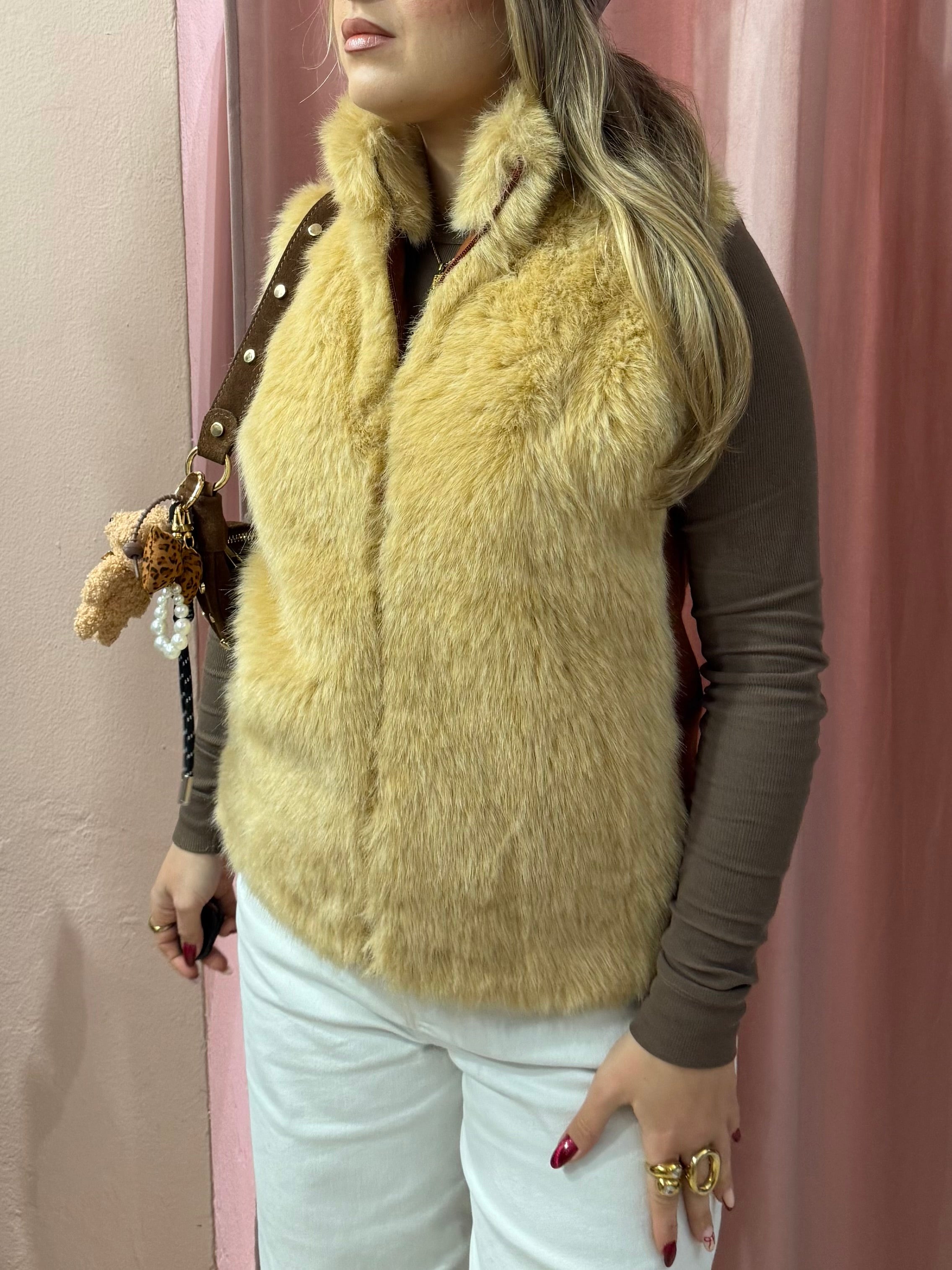 Smanicato in pelliccia sintetica