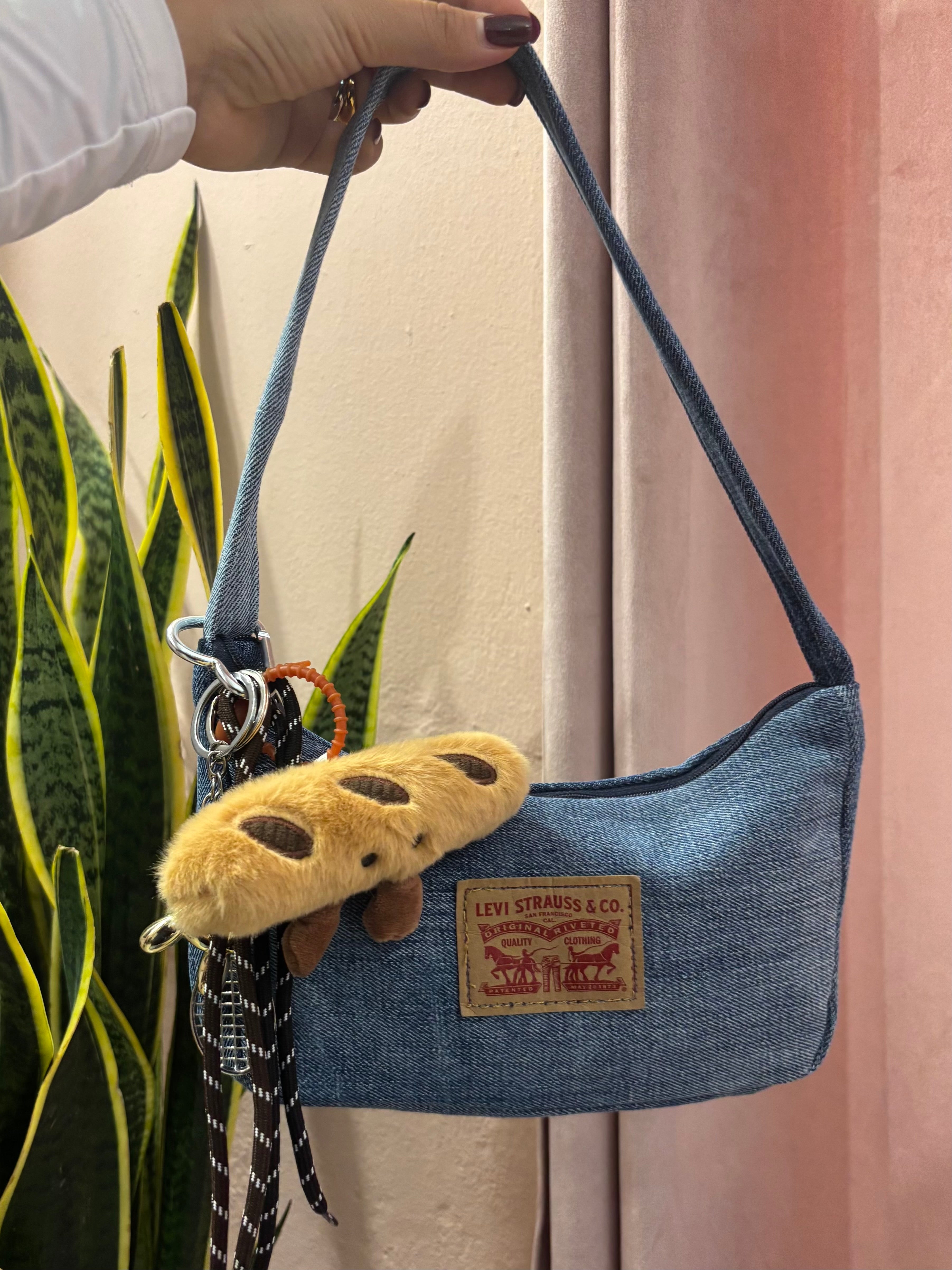 Borsa Levis upcycling lavaggio medio