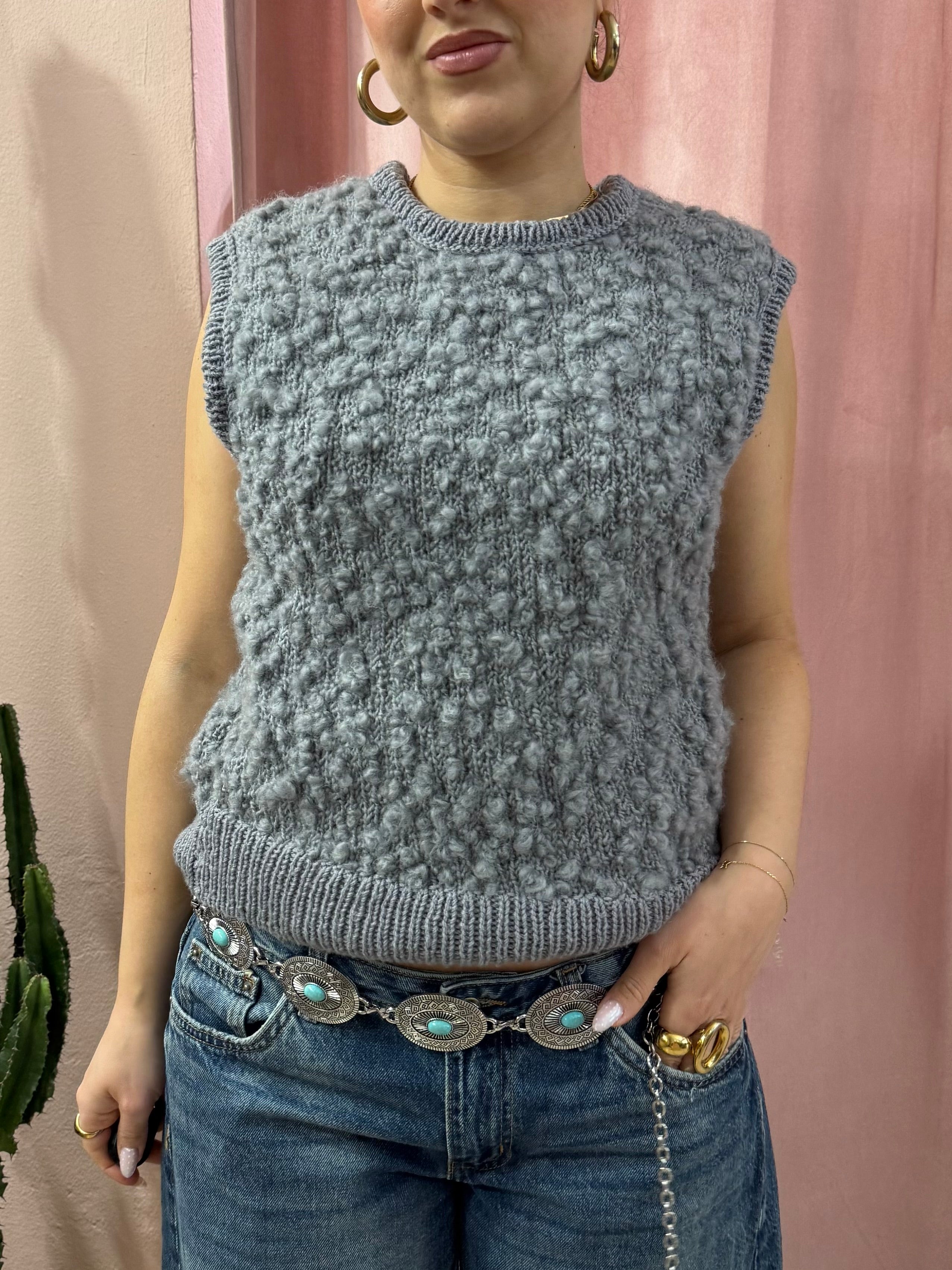 Smanicato in maglia di lana grigio