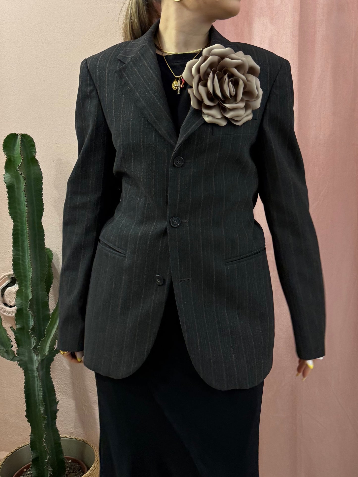 Blazer upcycling fiocco laterale e rosa