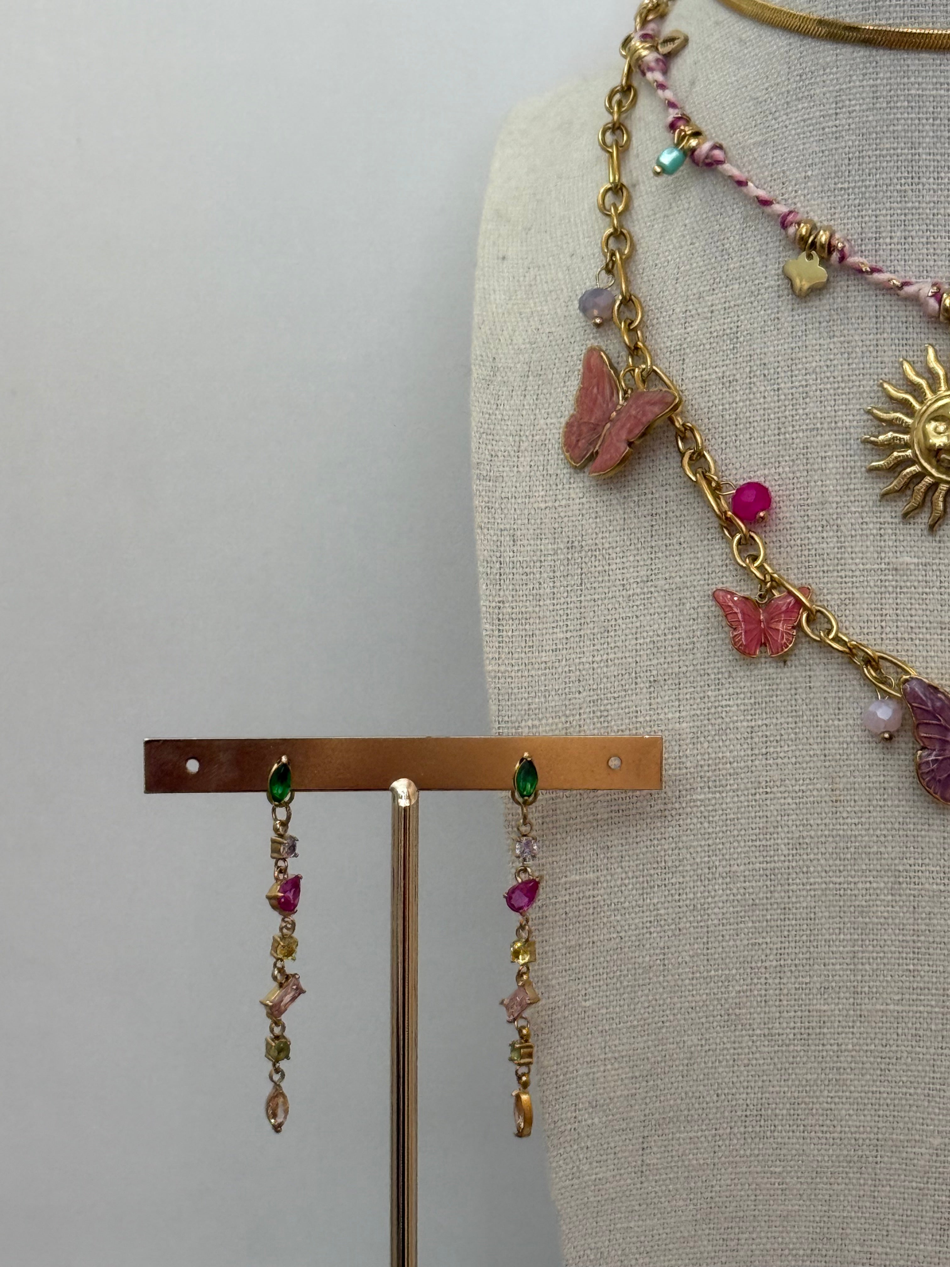 Orecchini pendenti con pietre sfaccettate | più colori