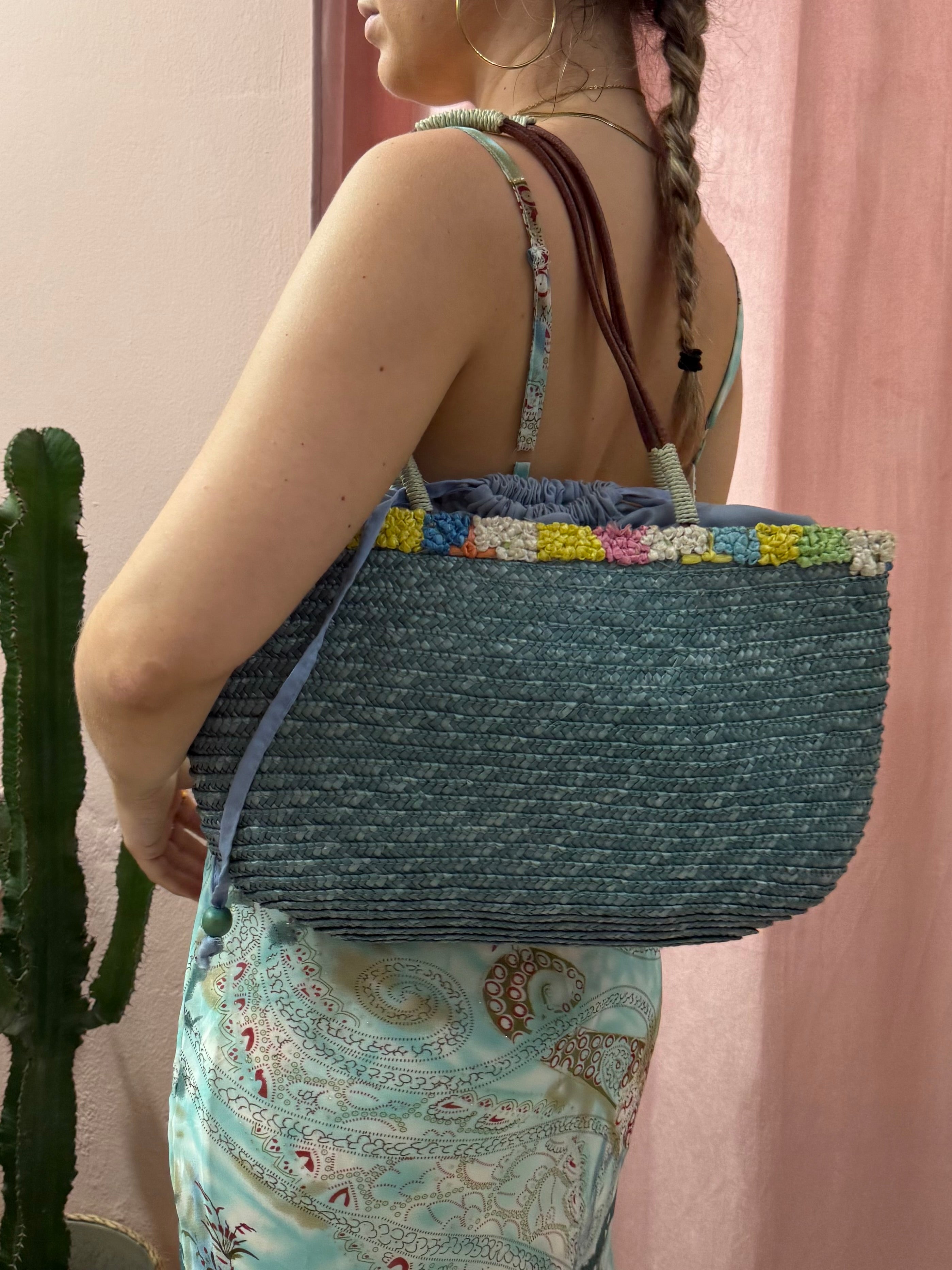 Borsa vintage in paglia azzurra
