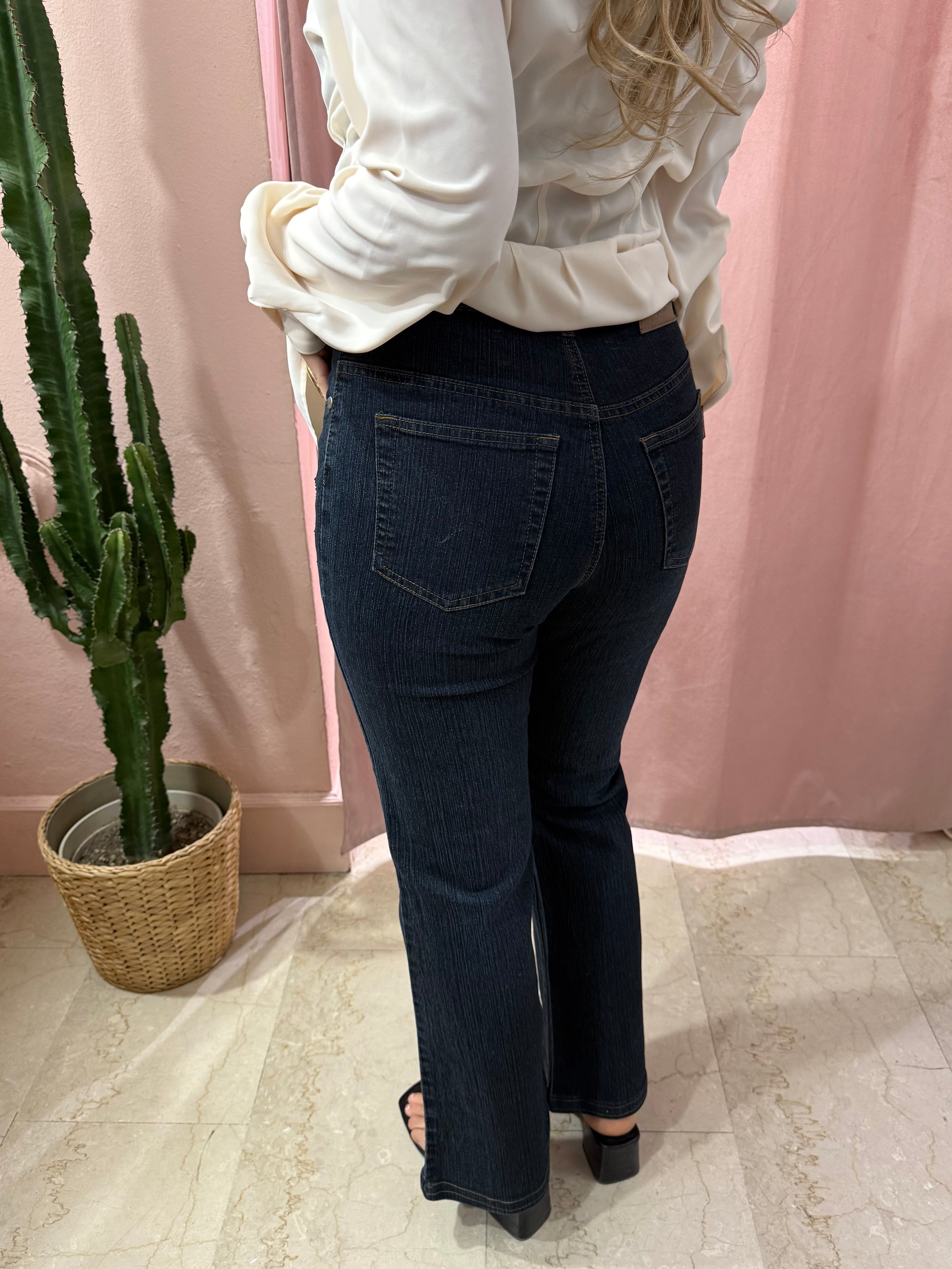 Jeans 00s ricamati con perline
