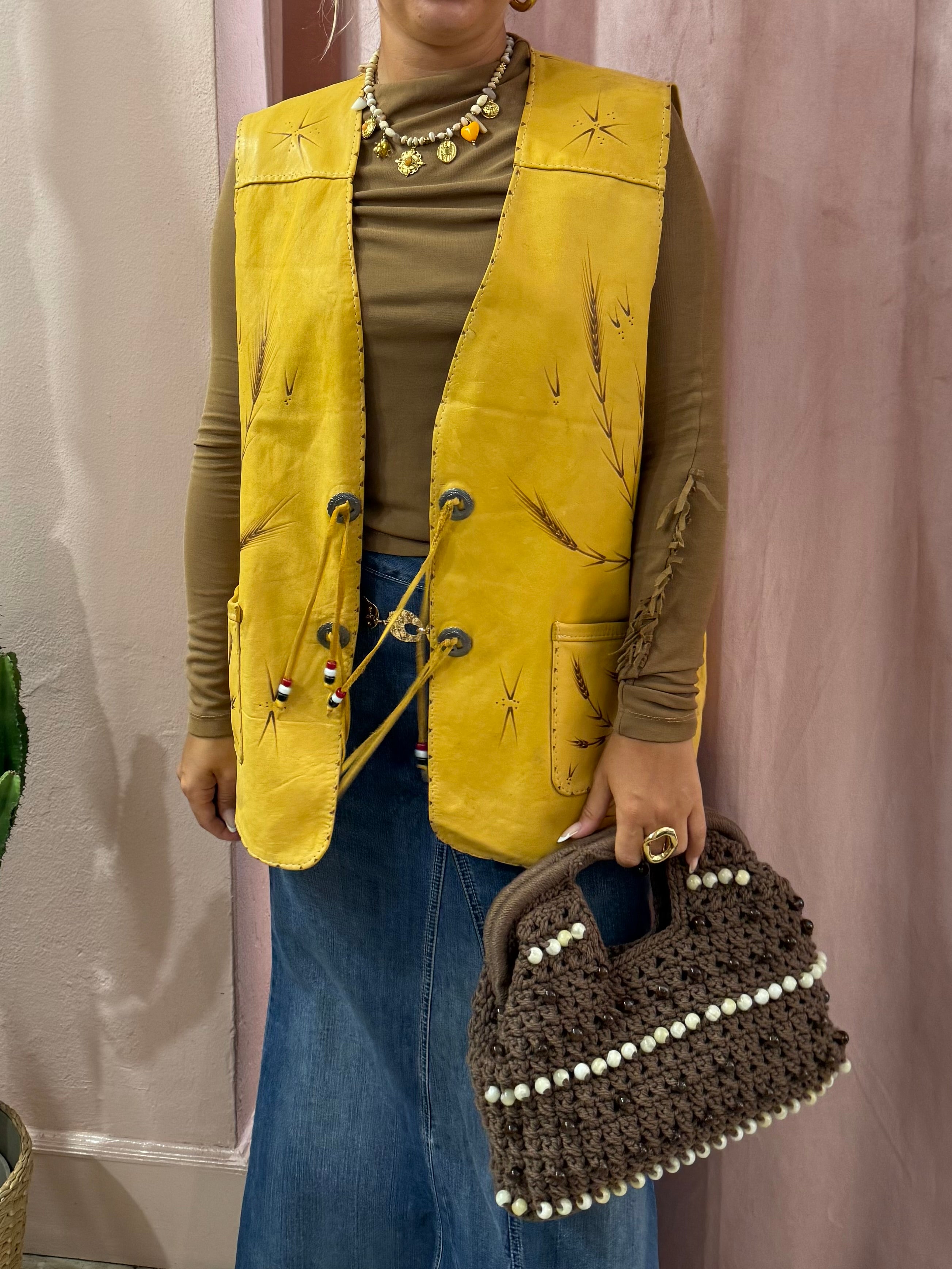 Gilet in vera pelle con fantasia spighe di grano