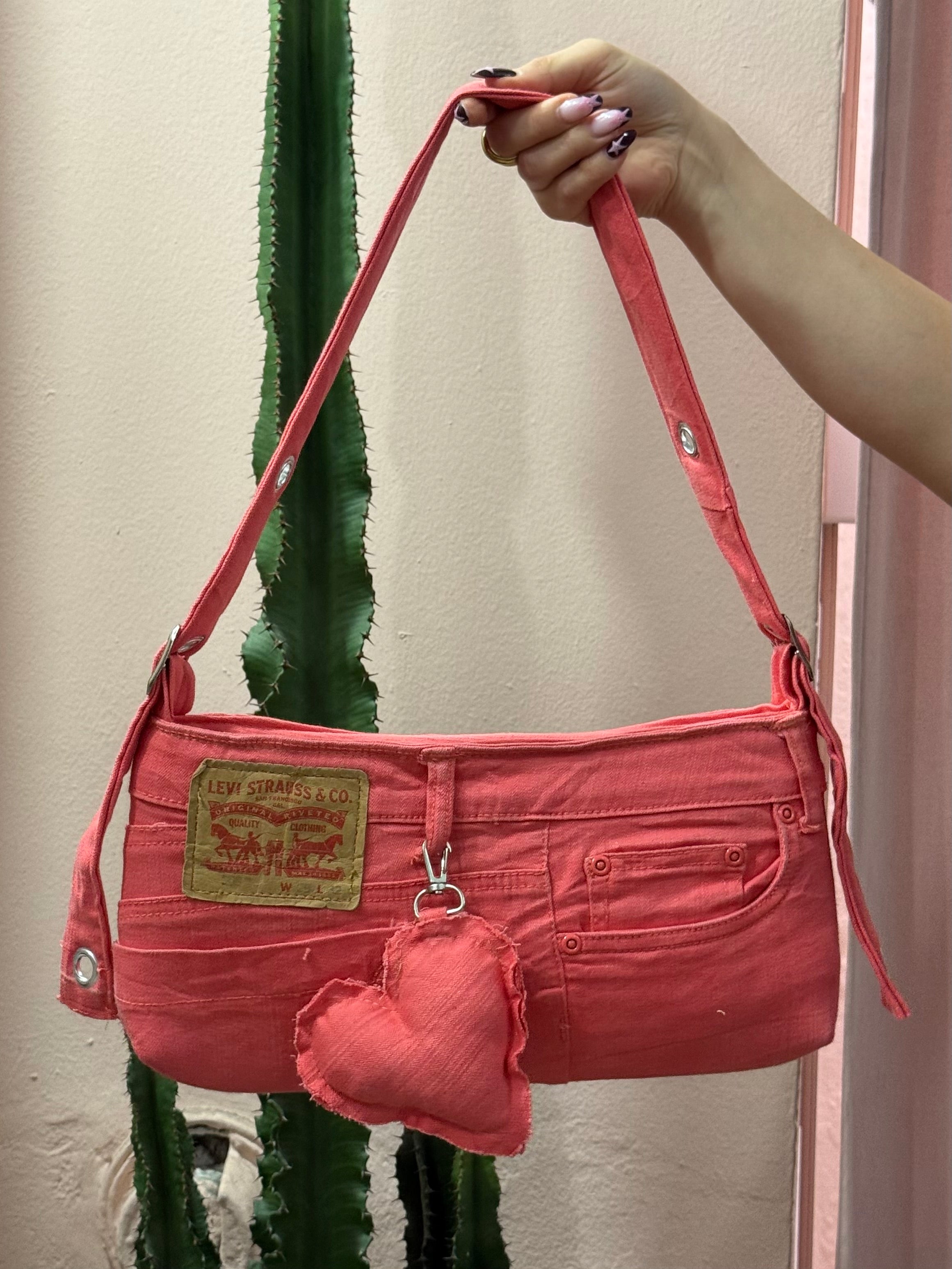 Borsa baguette Levis upcycling corallo