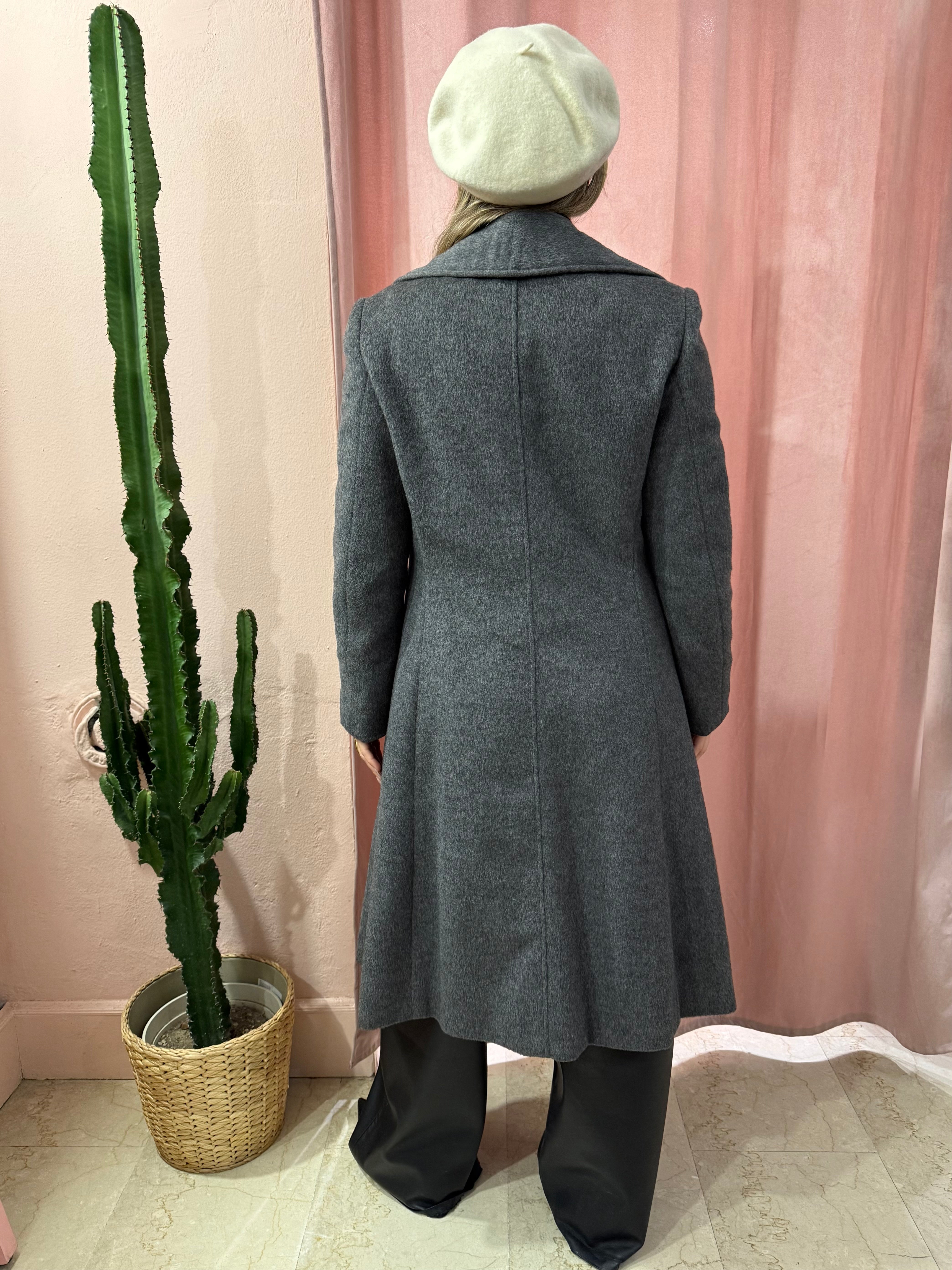 Cappotto sartoriale in lama grigio