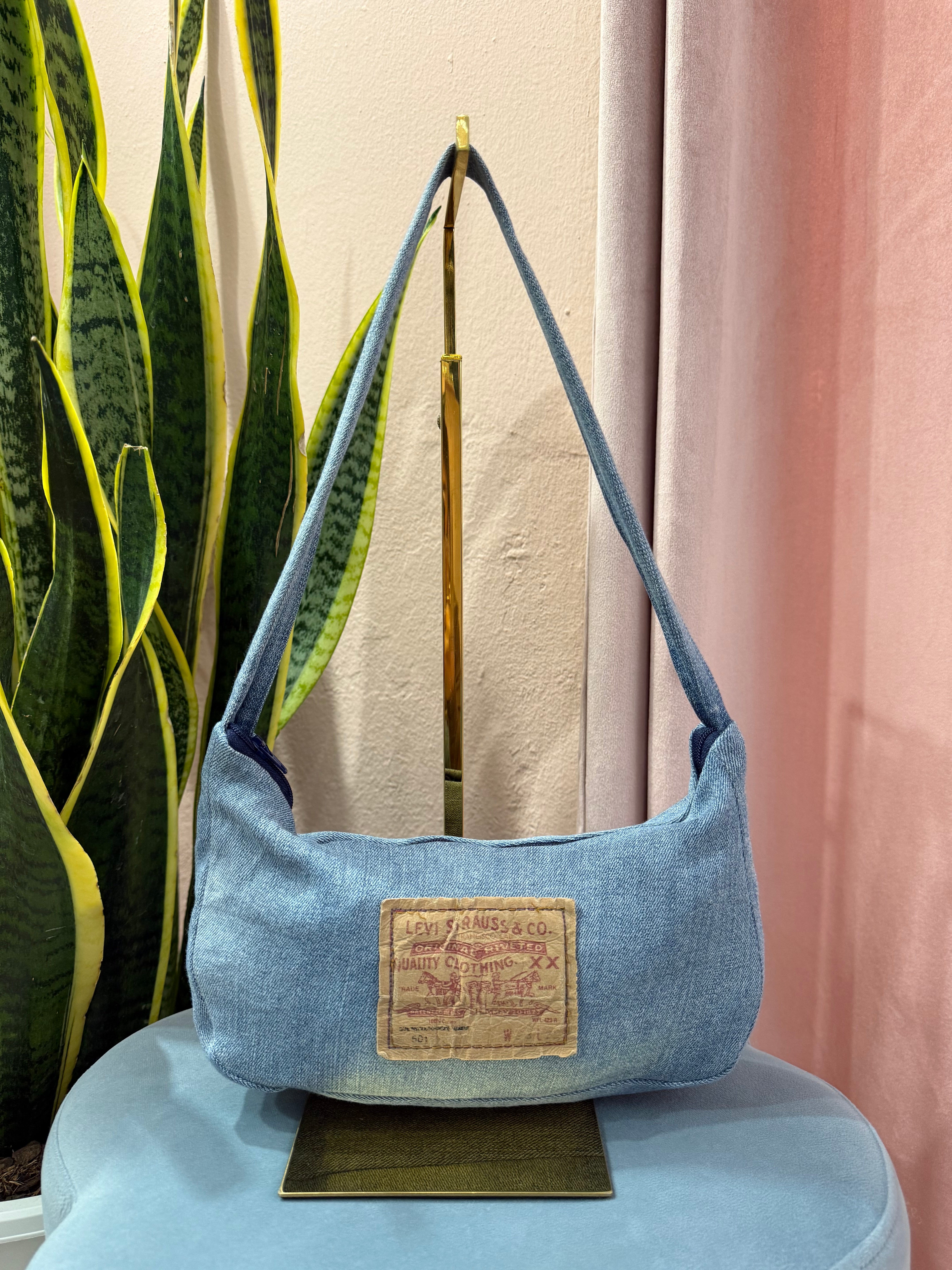 Borsa Levis upcycling denim chiaro