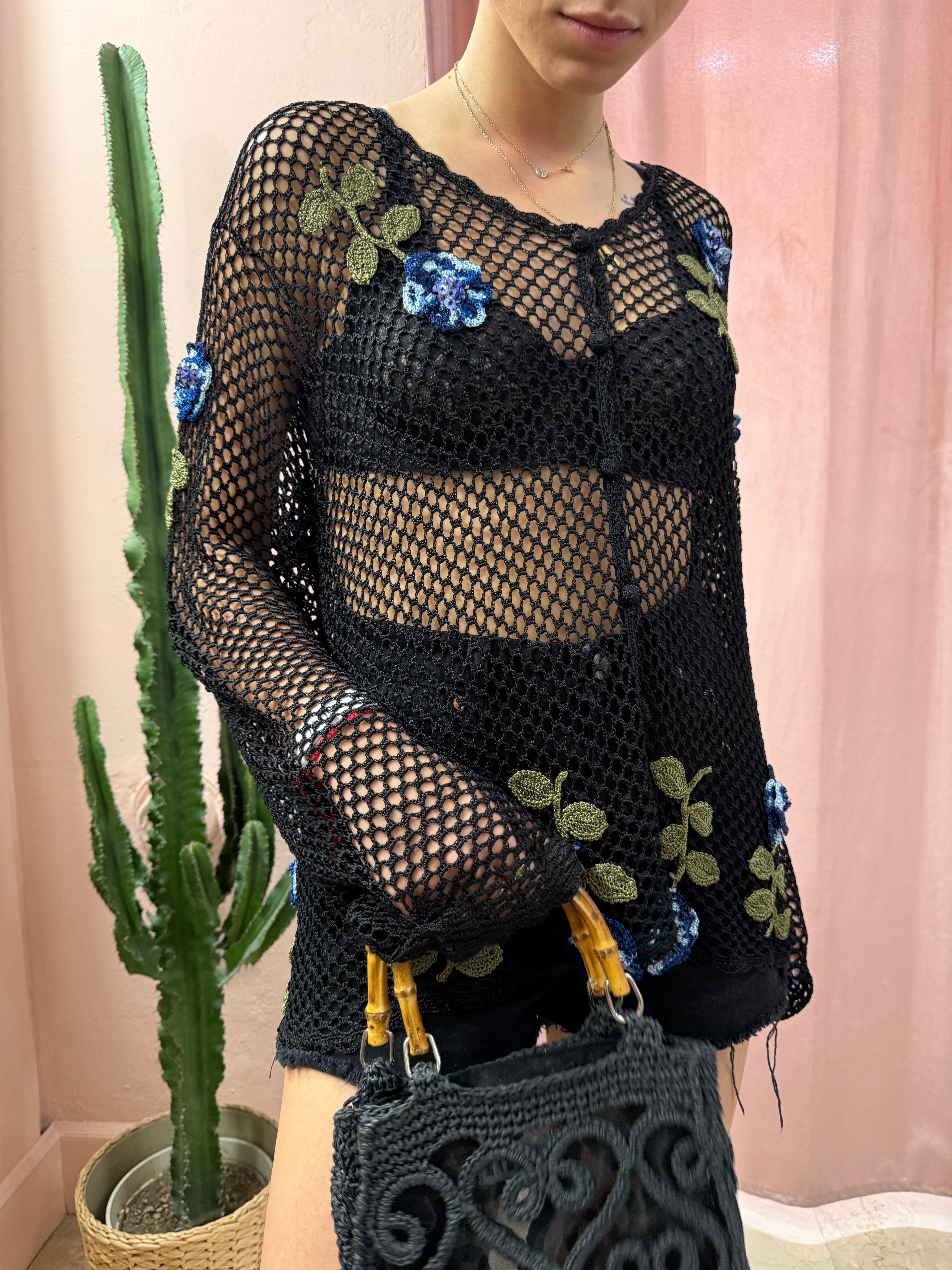 Cardigan in crochet nero ricamato
