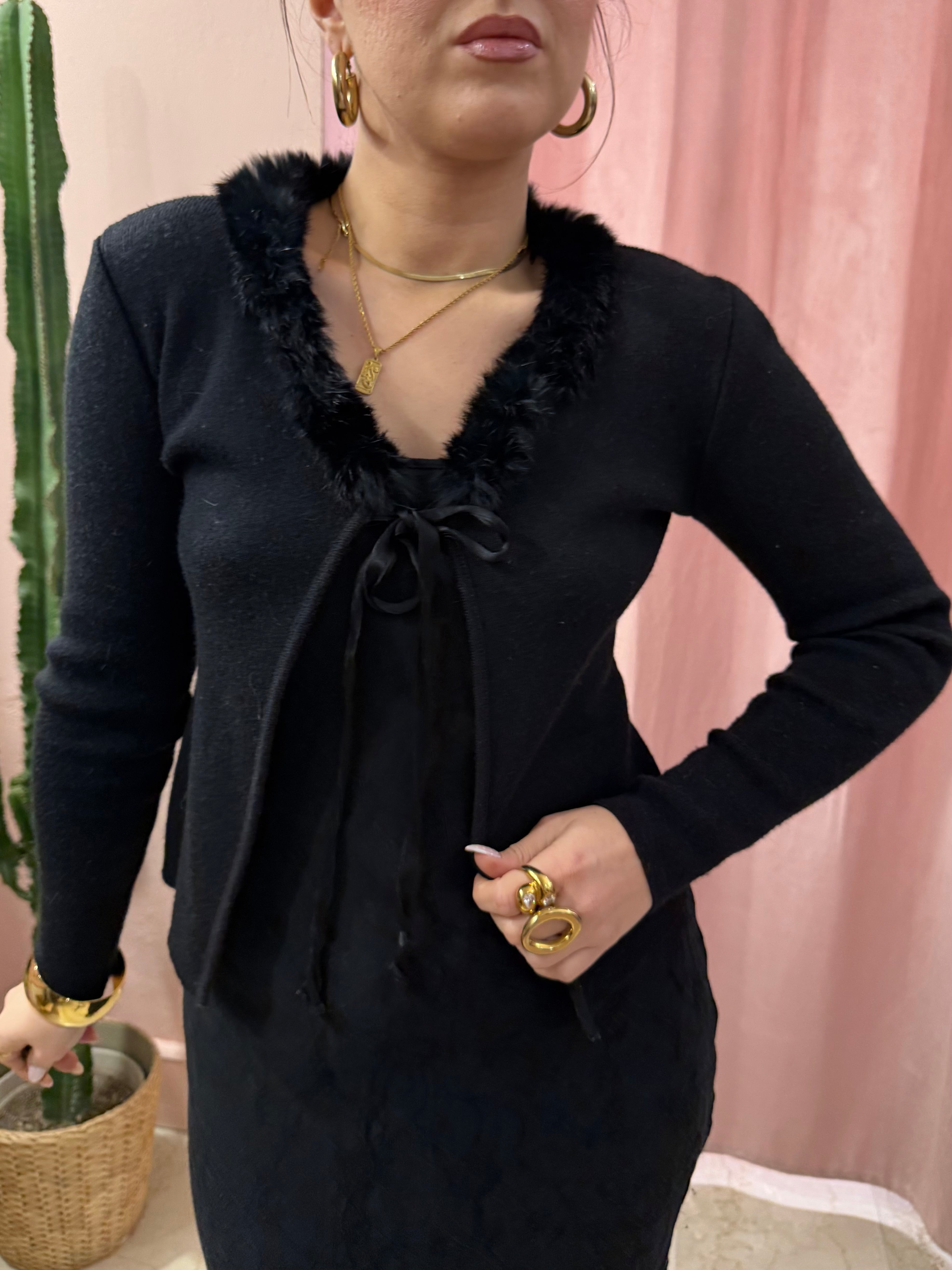 Cardigan 00s nero collo in pelliccia