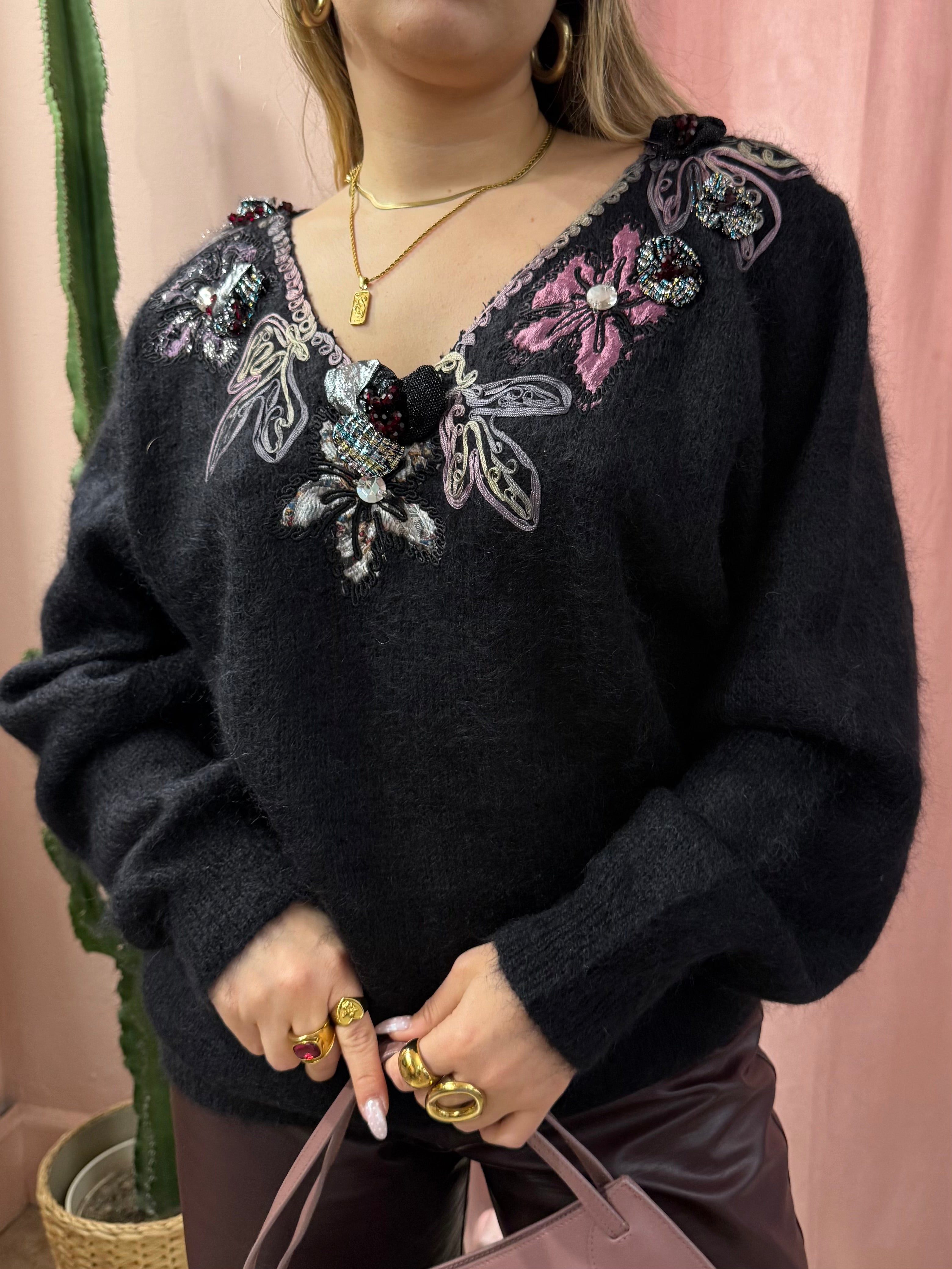 Maglione vintage ricamato in kid mohair