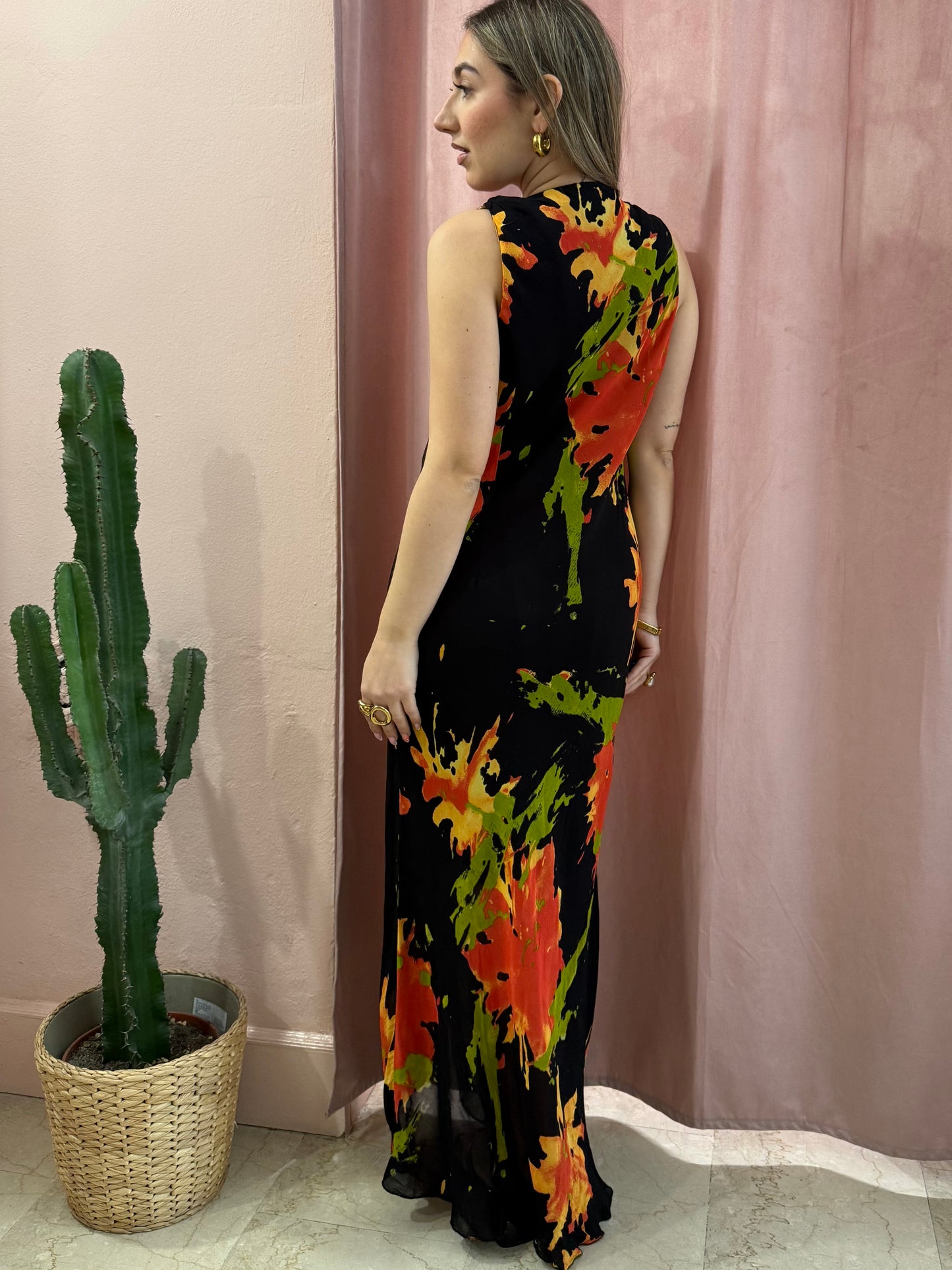 Vestito lungo fantasia fiori astratti