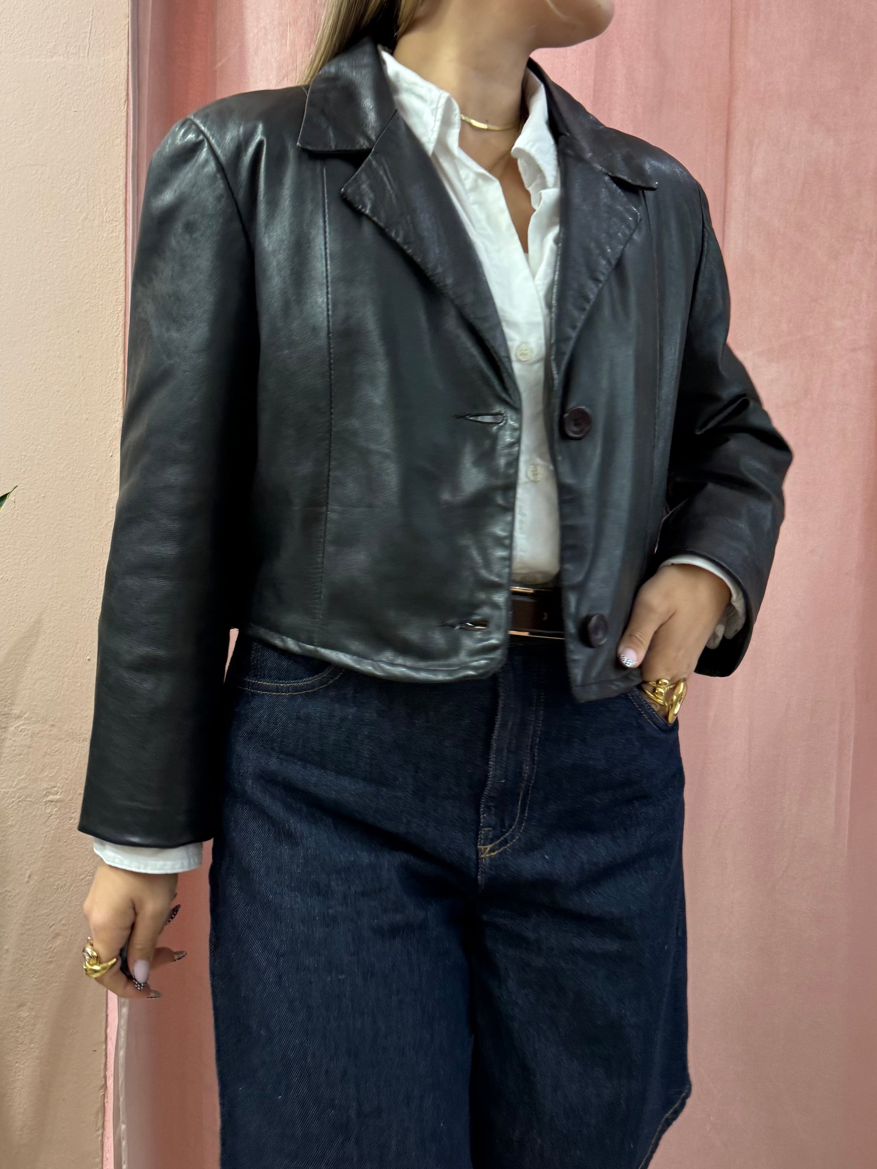 Giacca crop in vera pelle