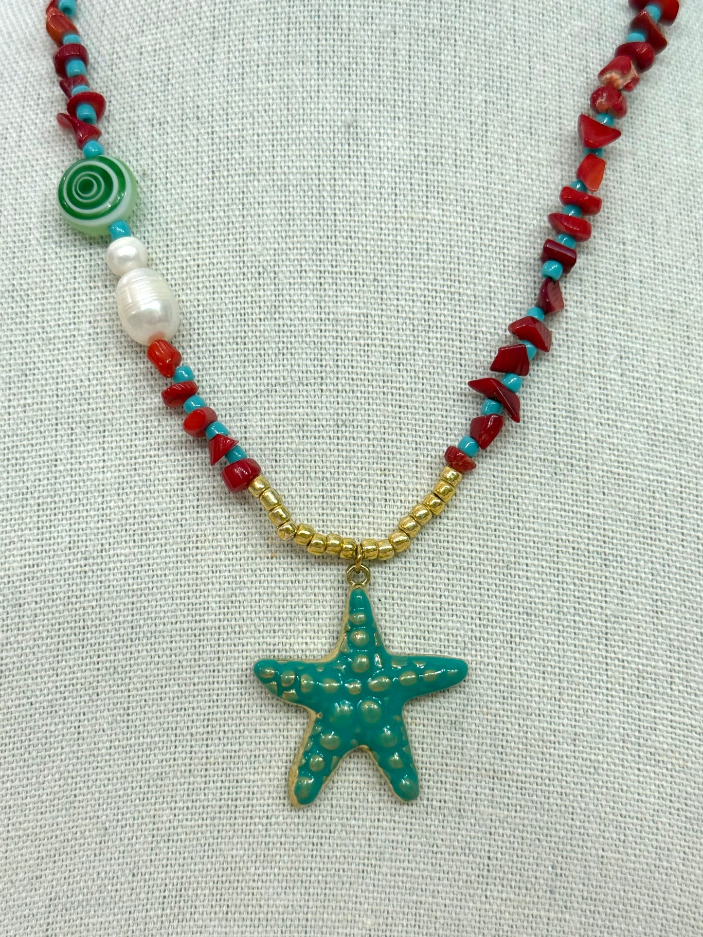 Collana Stella marina e coralli