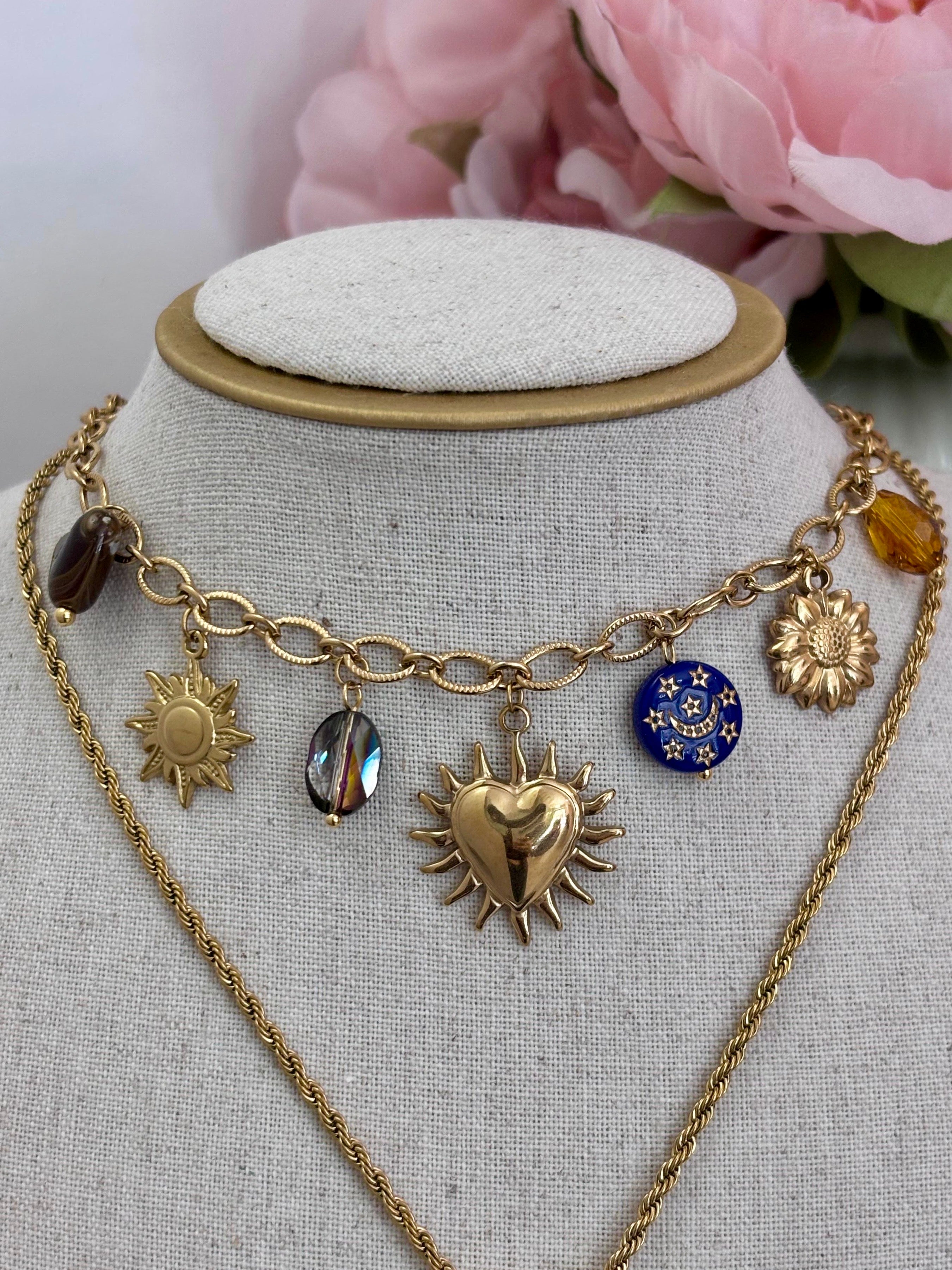 Collana multi charm cuore sacro