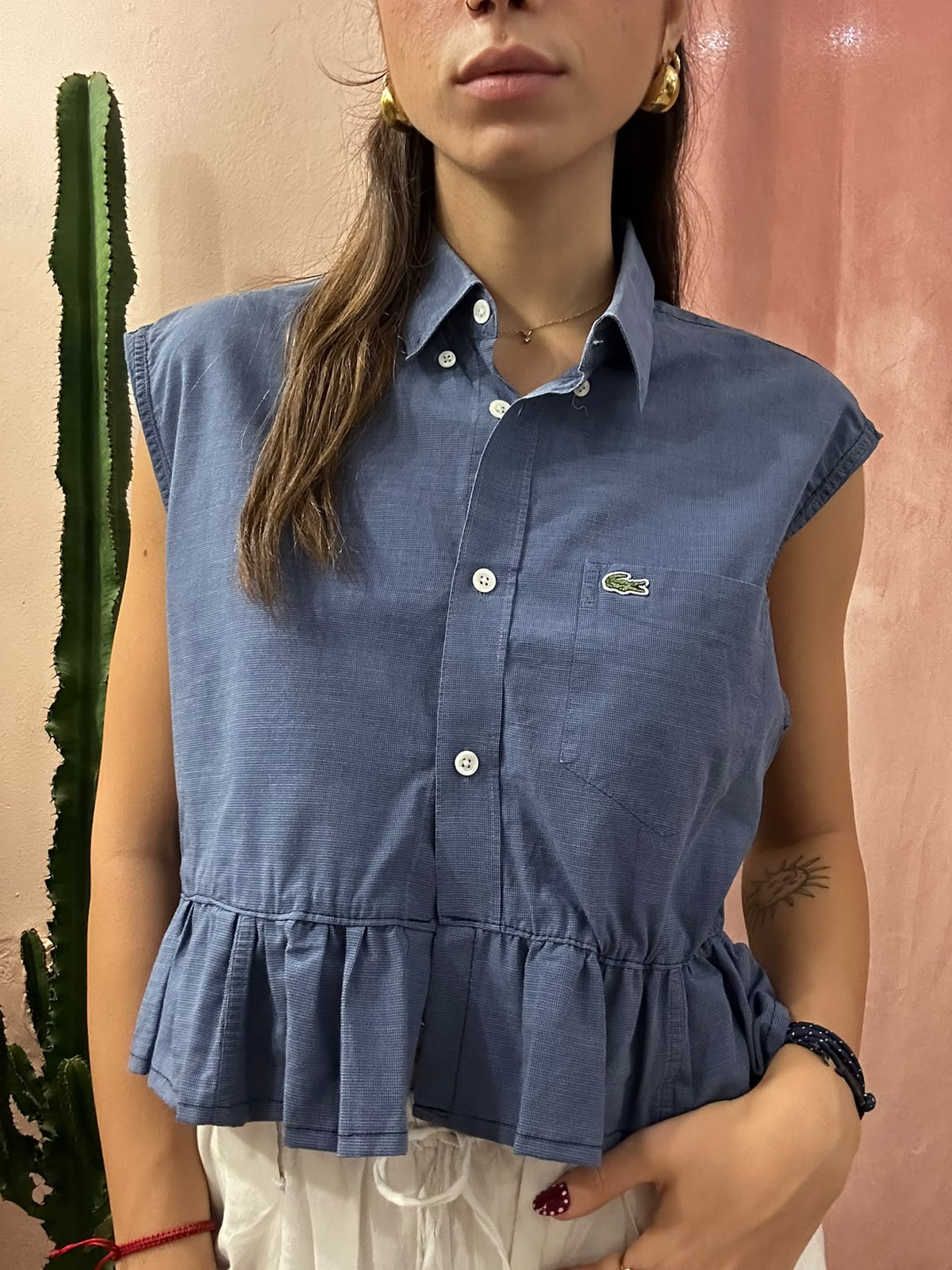 Camicia Lacoste upcycling volant blu navy