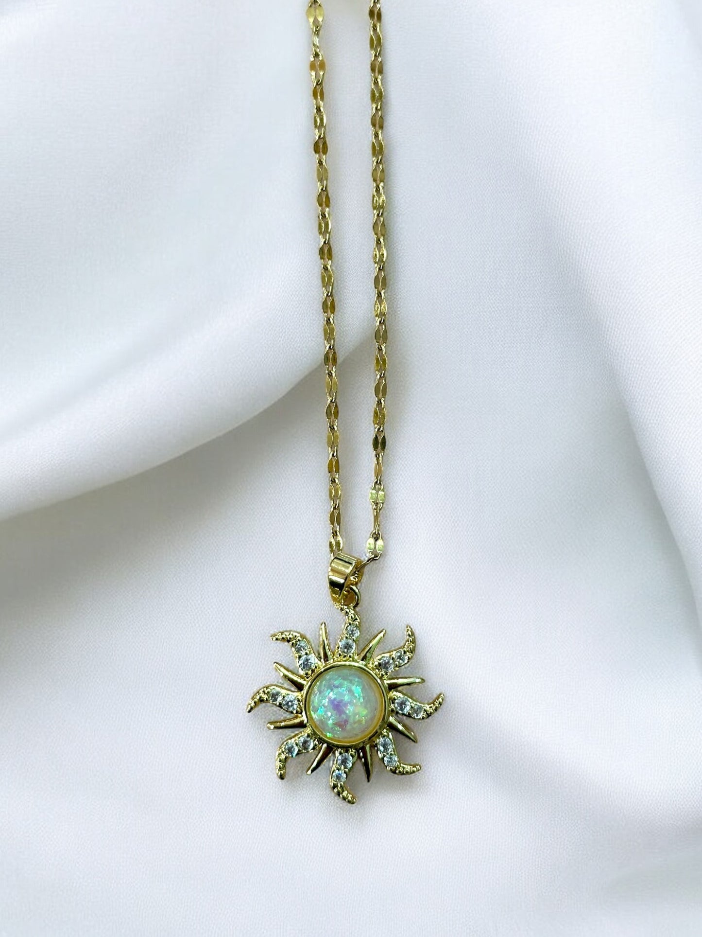 Collana con sole
