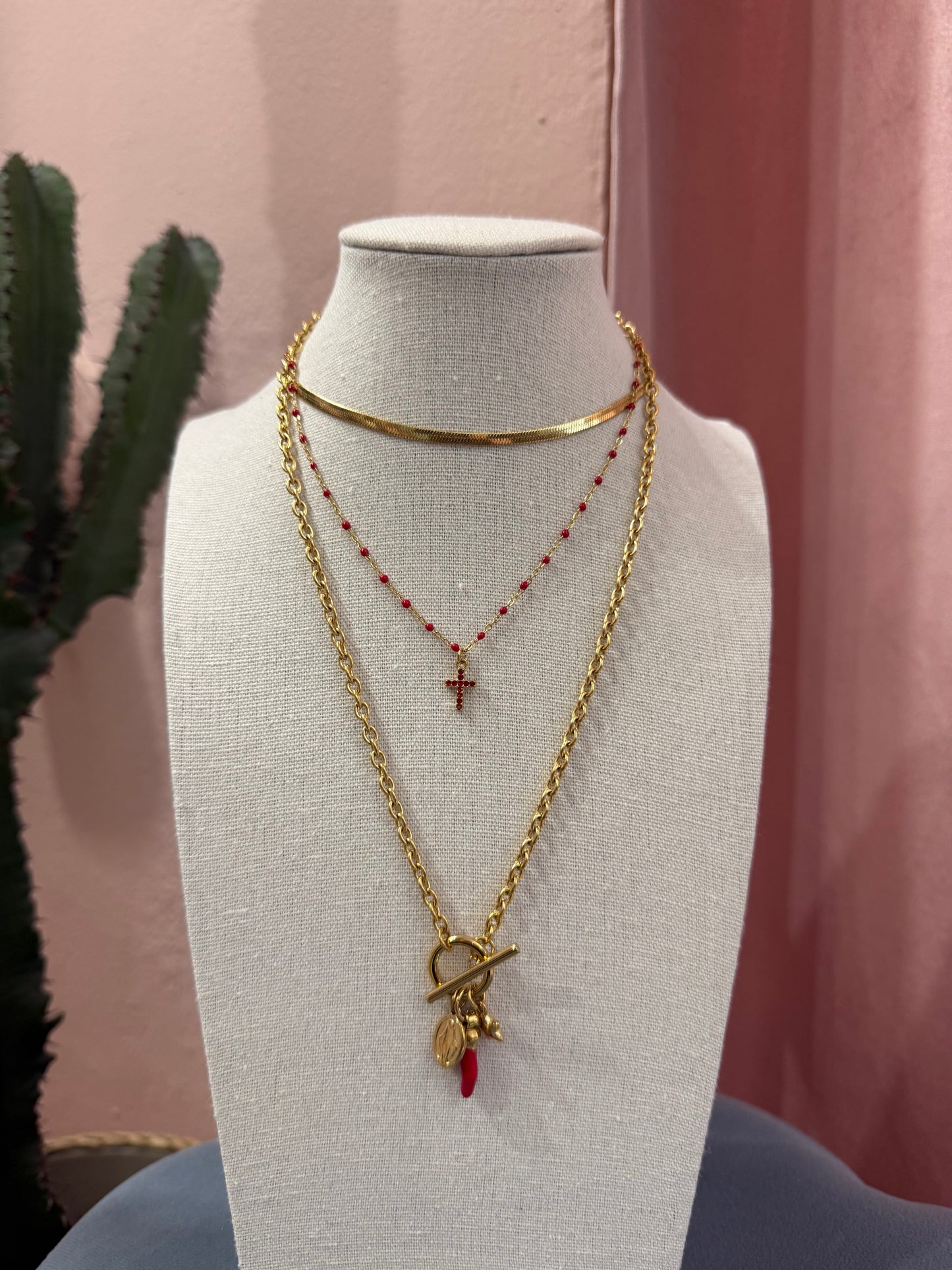 Collana con cornetto portafortuna