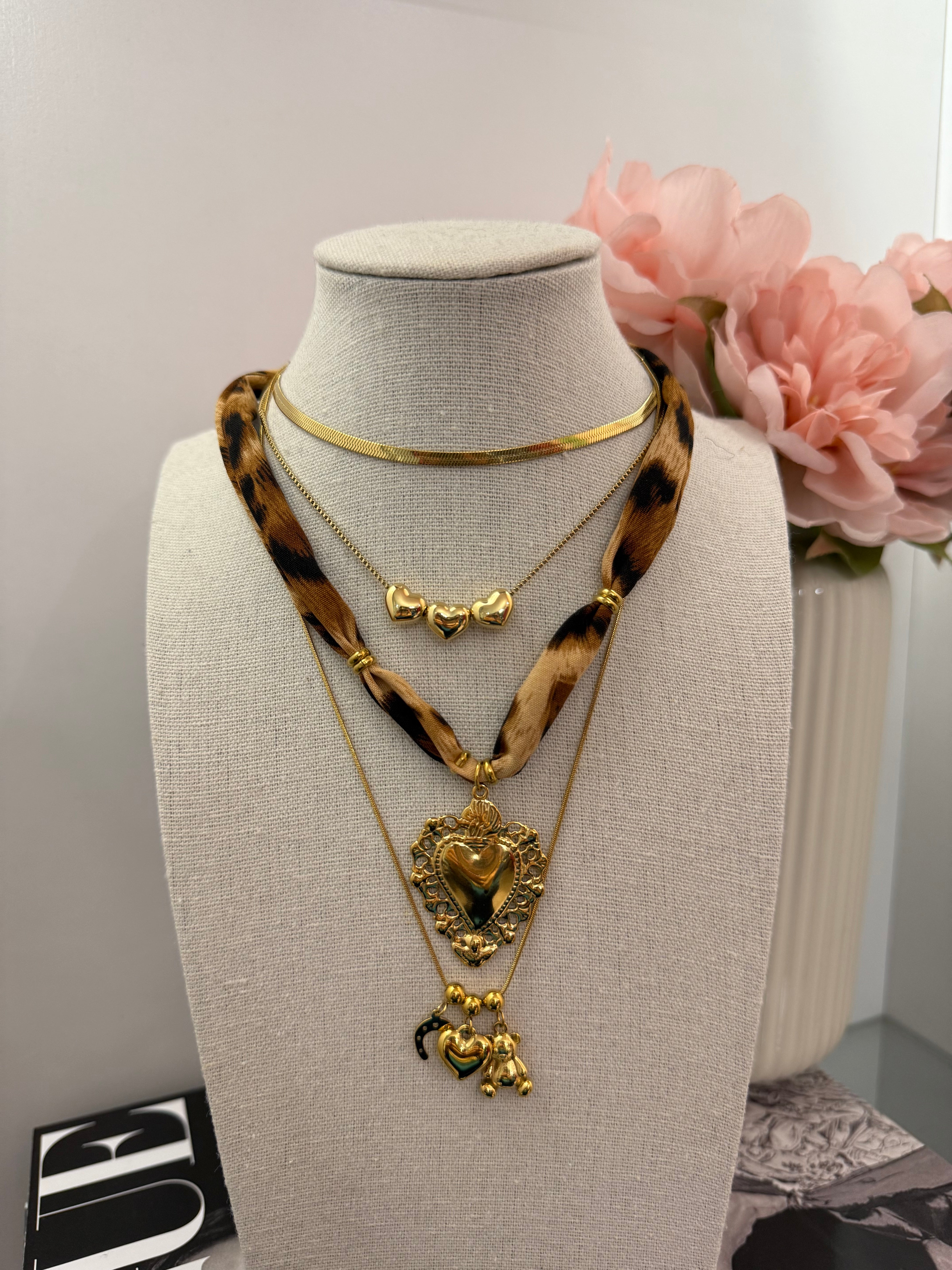 Collana bandana animalier Cuore Sacro