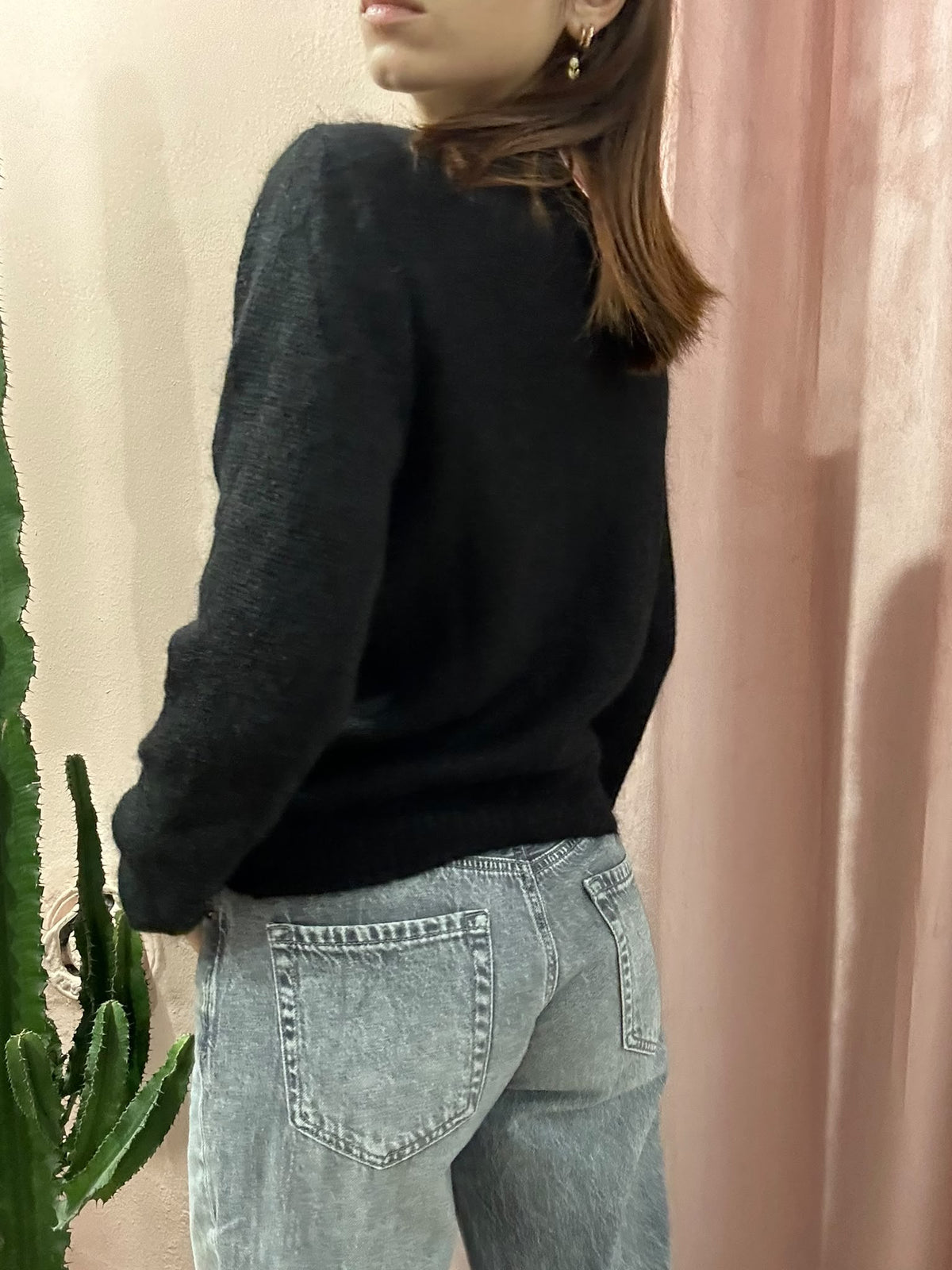 Maglione Blumarine nero con applicazioni