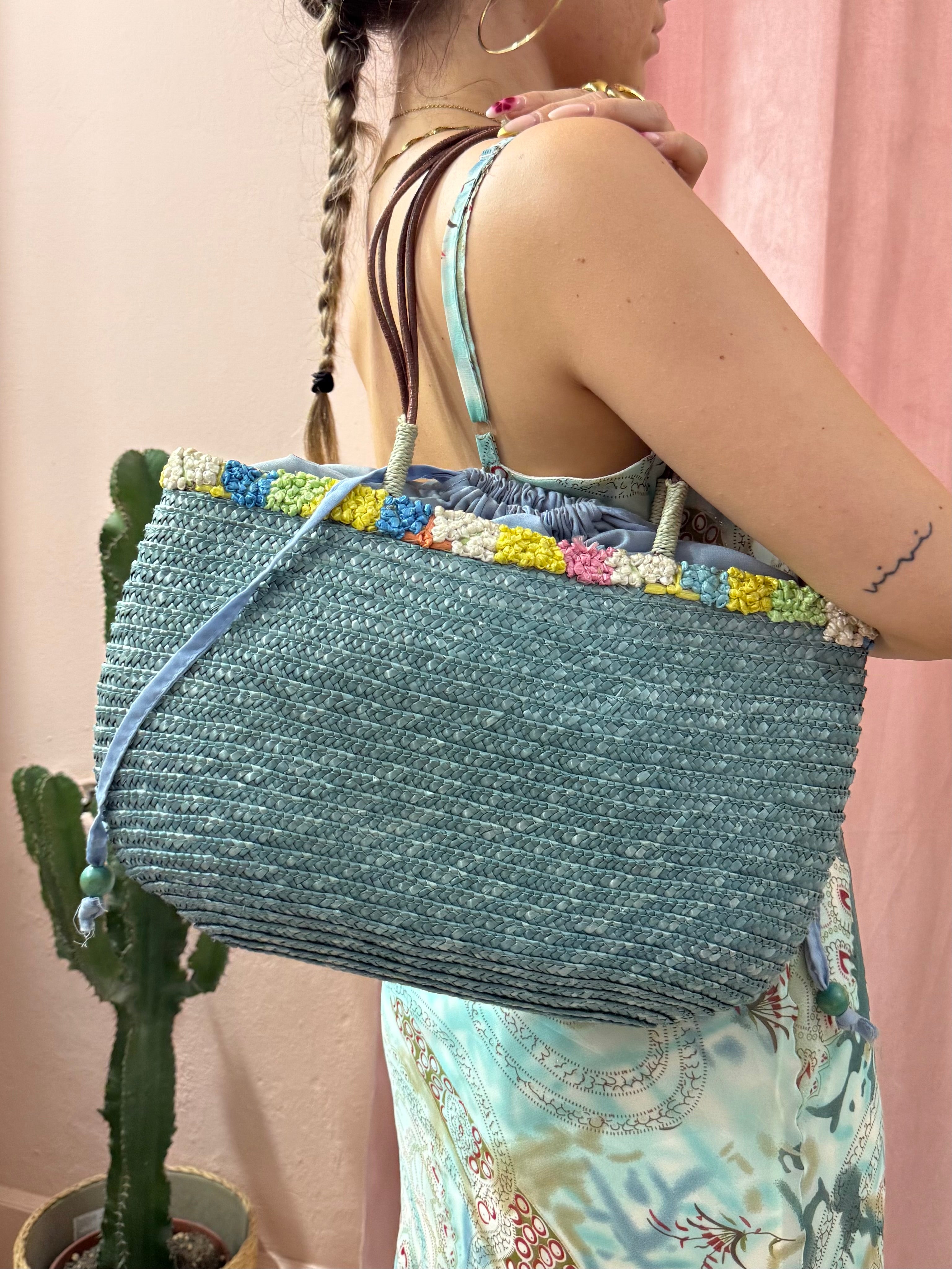 Borsa vintage in paglia azzurra