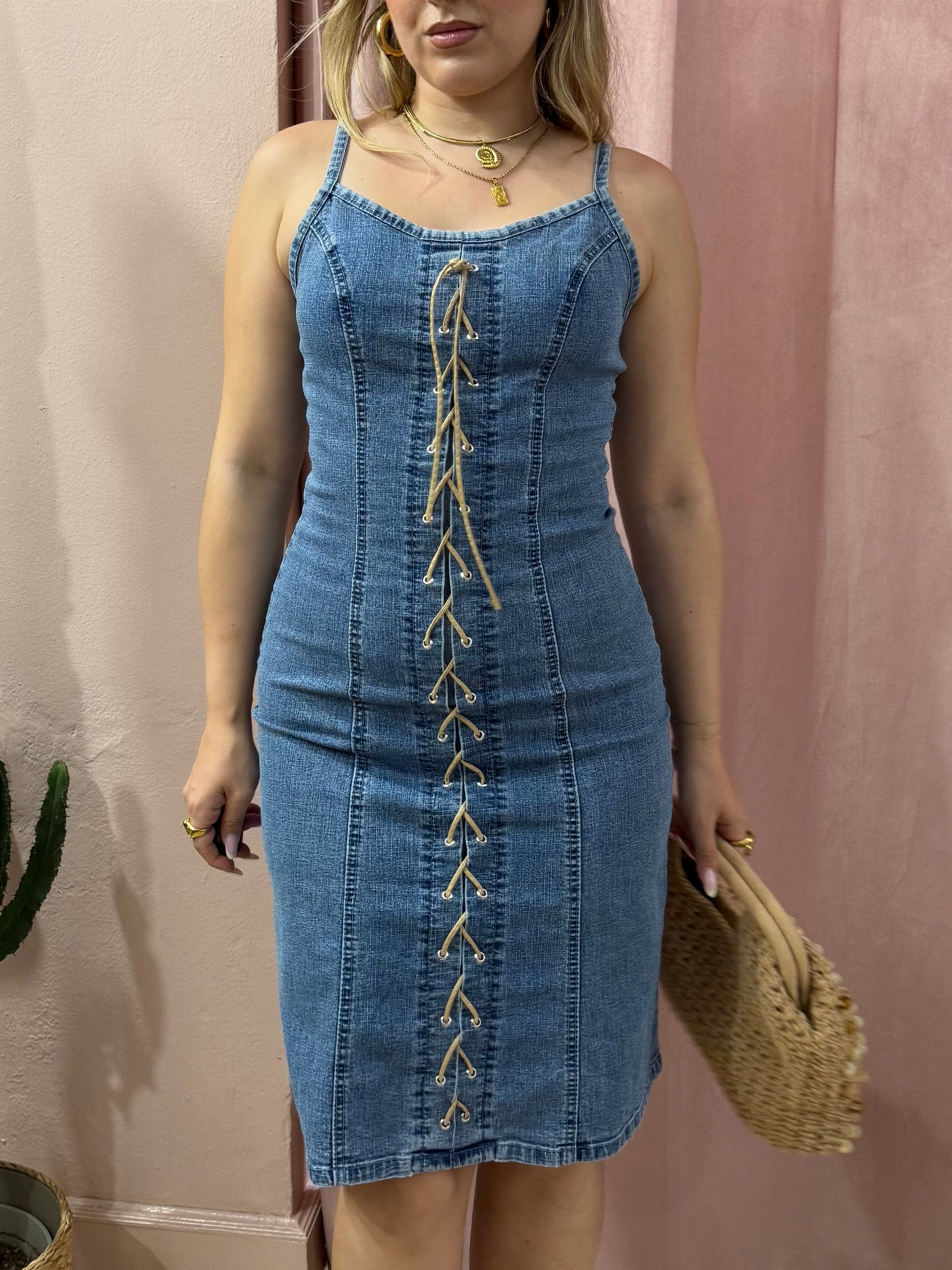 Vestito 00s in denim con intreccio sul davanti
