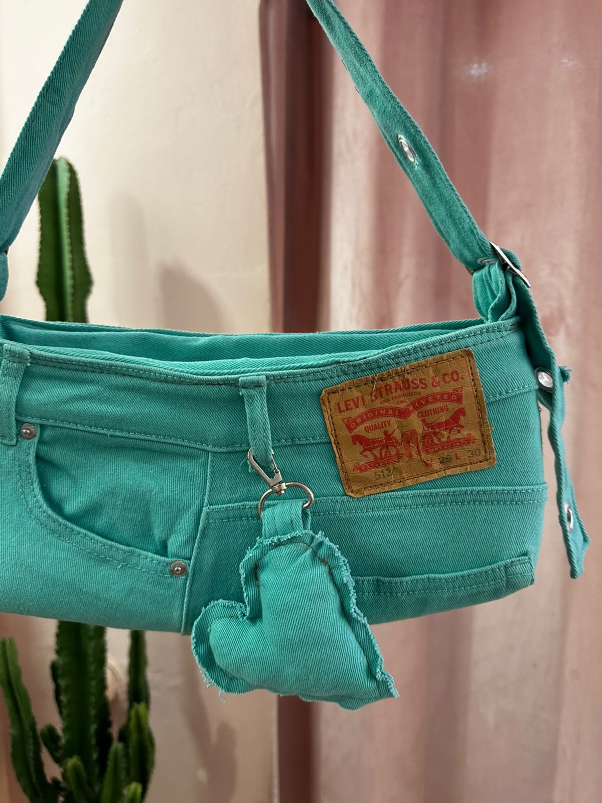 Borsa Levis baguette upcycling tiffany