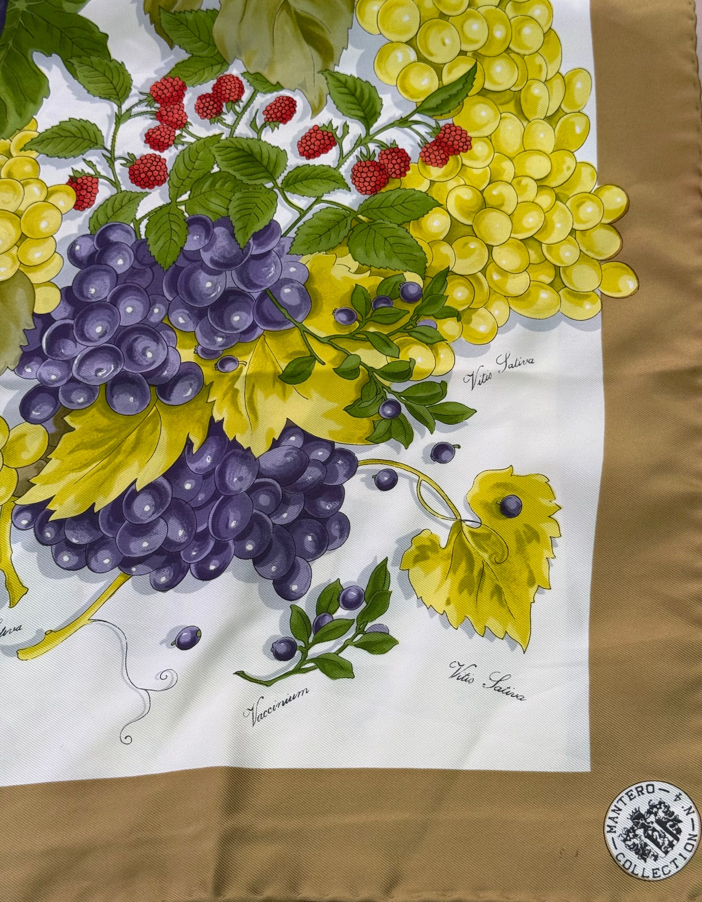 Foulard vintage in pura seta fantasia frutta