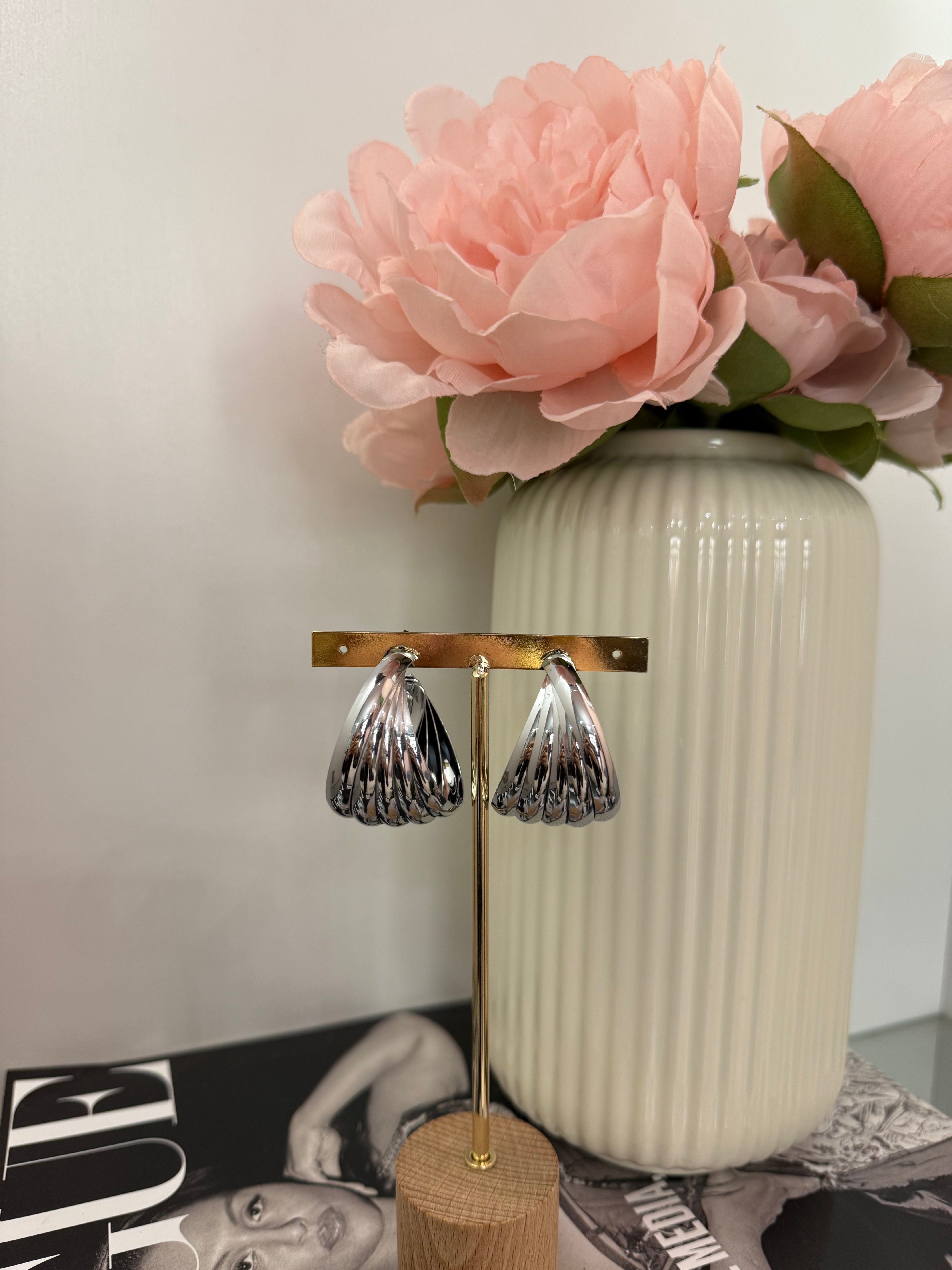 Orecchini a cerchio super bold light
