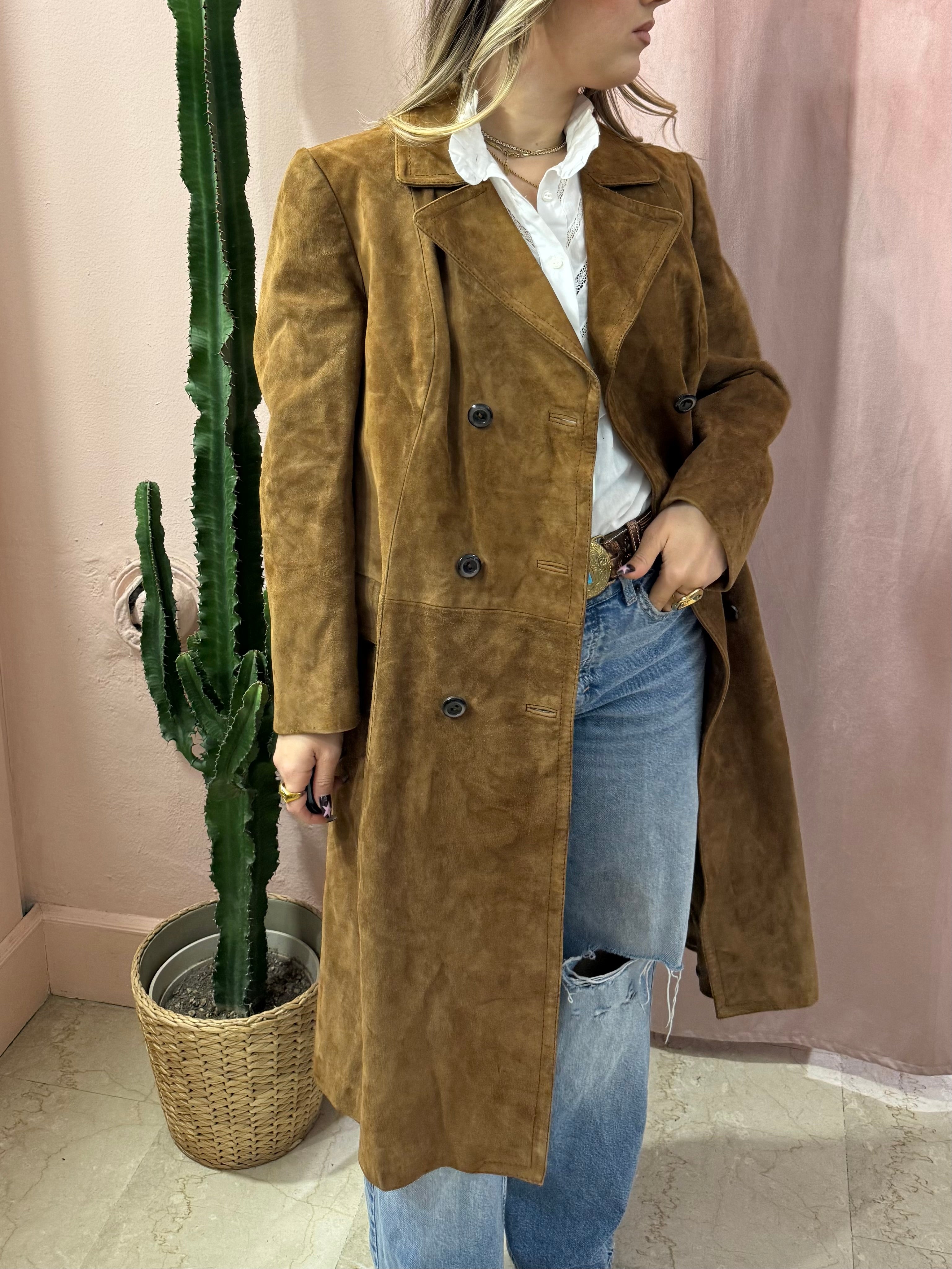 Trench scamosciato in pelle