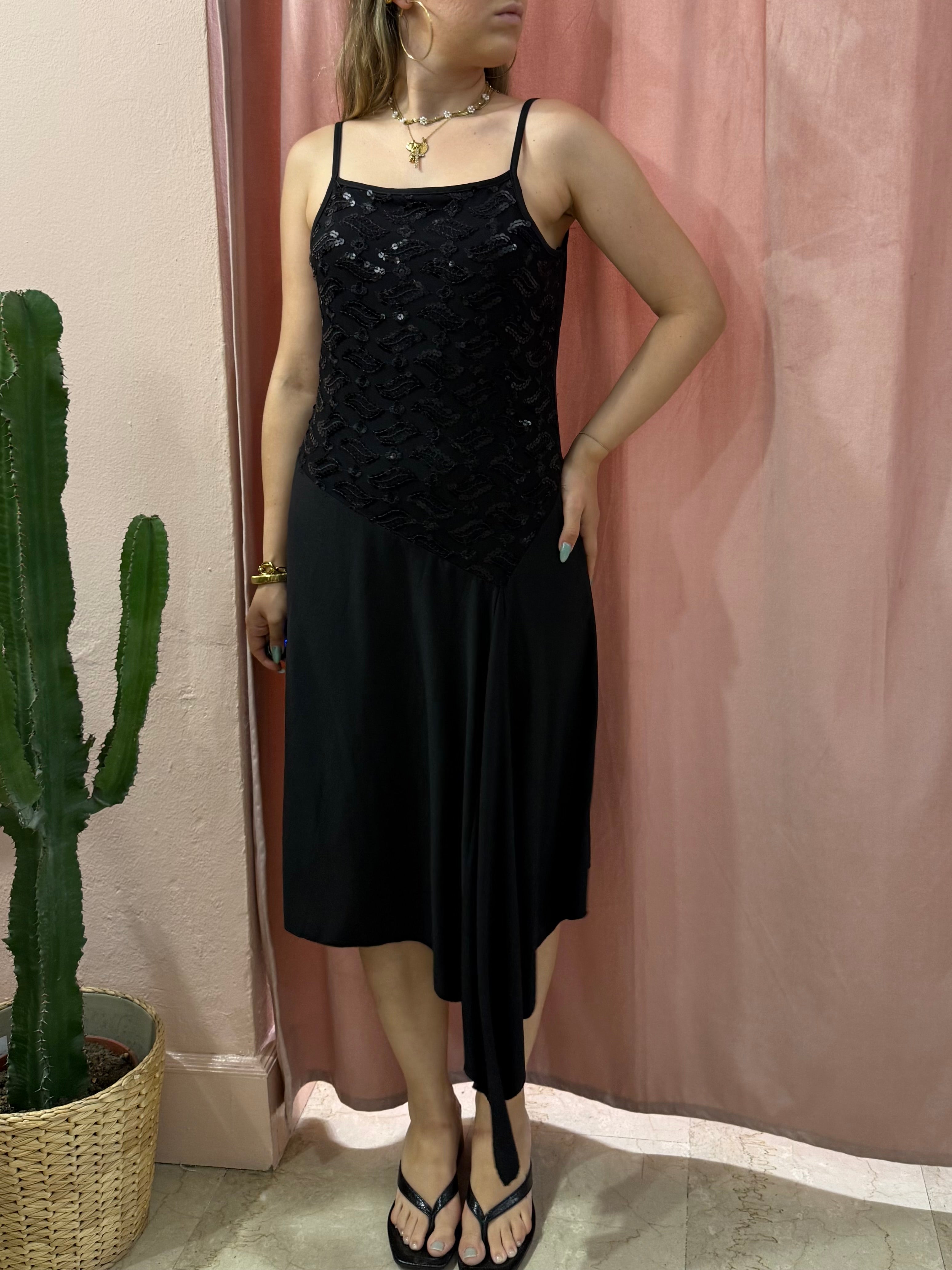 Vestito 2000 nero con paillettes