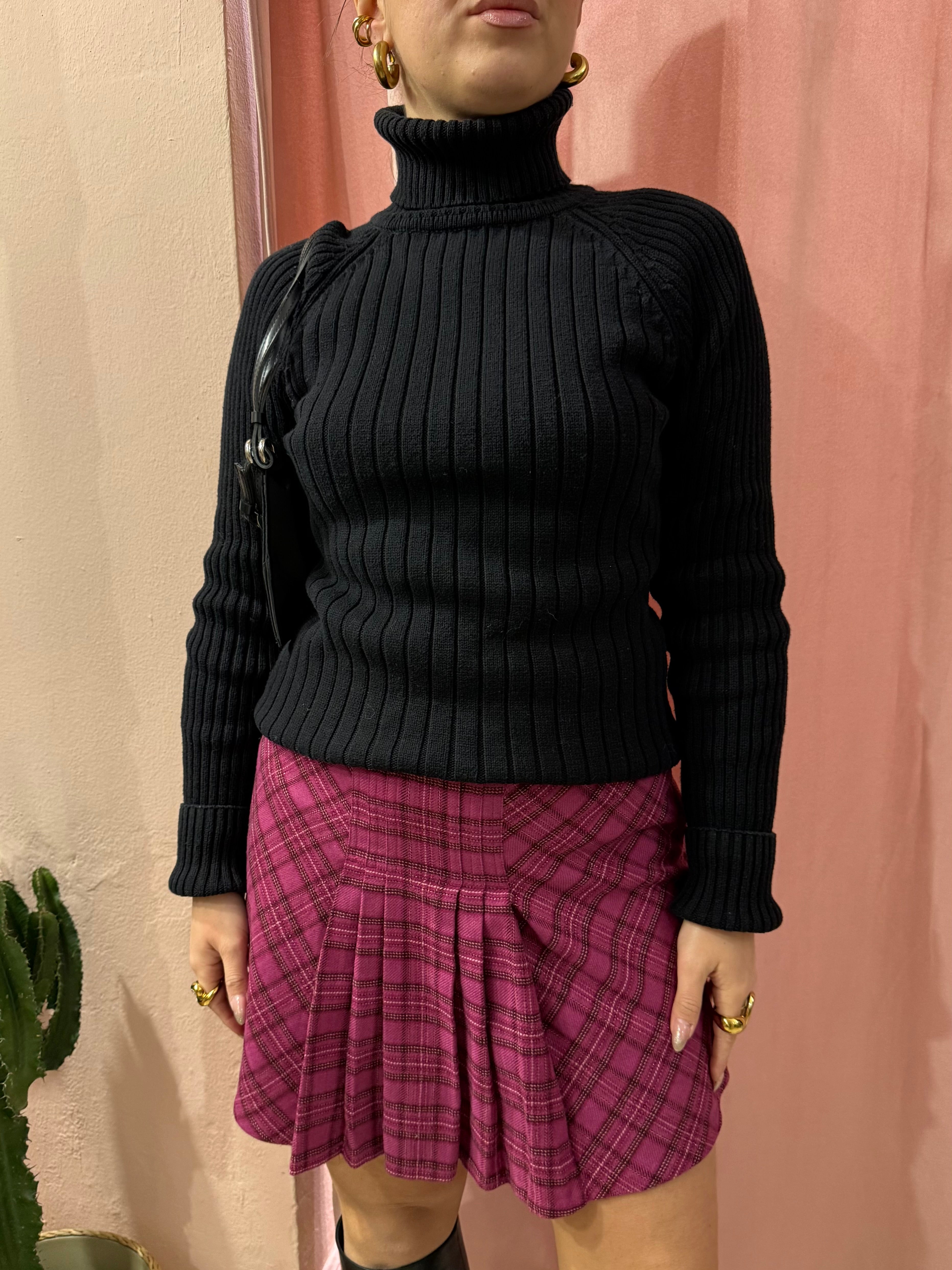 Maglione 00s a collo alto nero