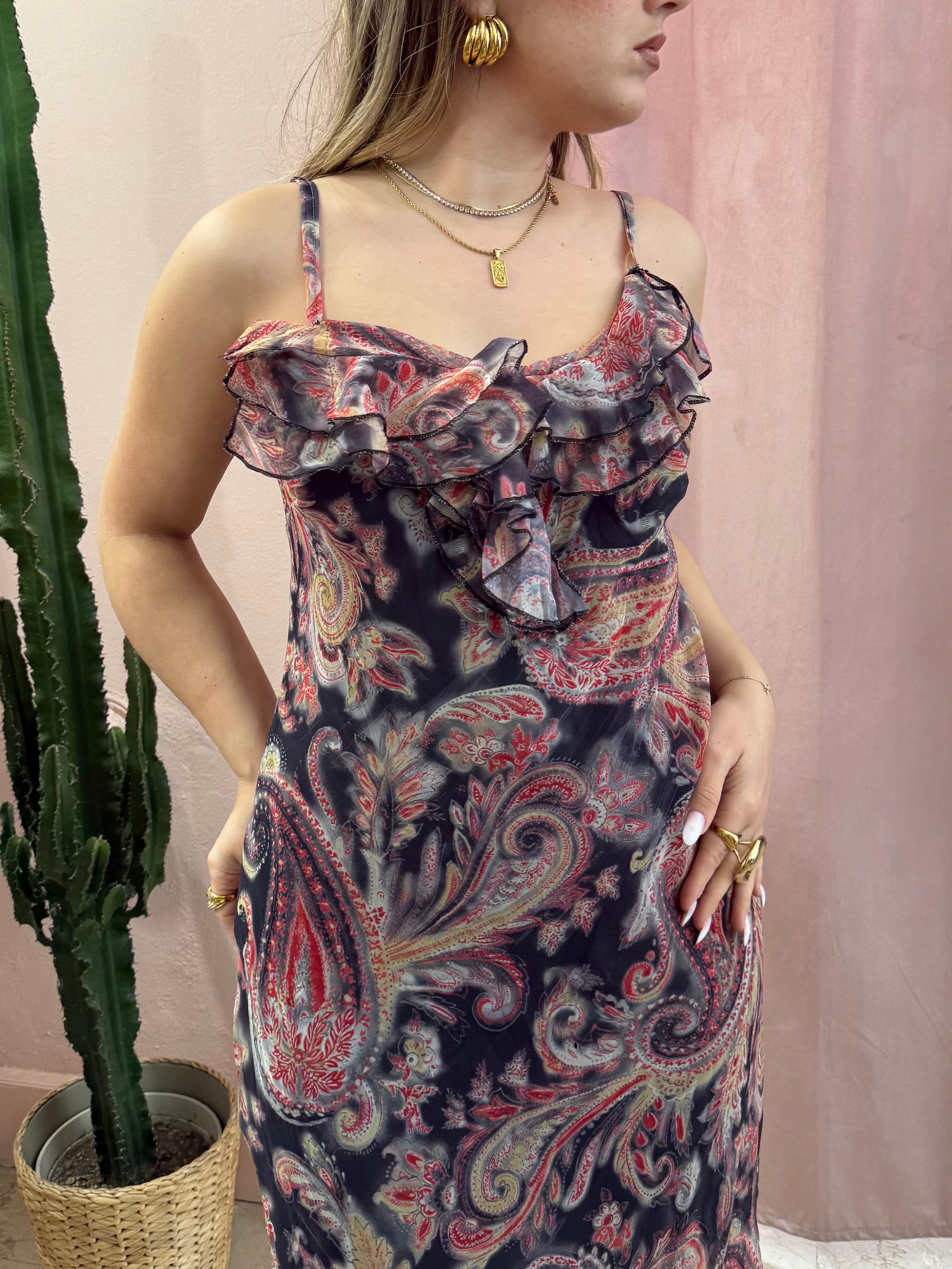 Vestito 00s nero con drappeggi