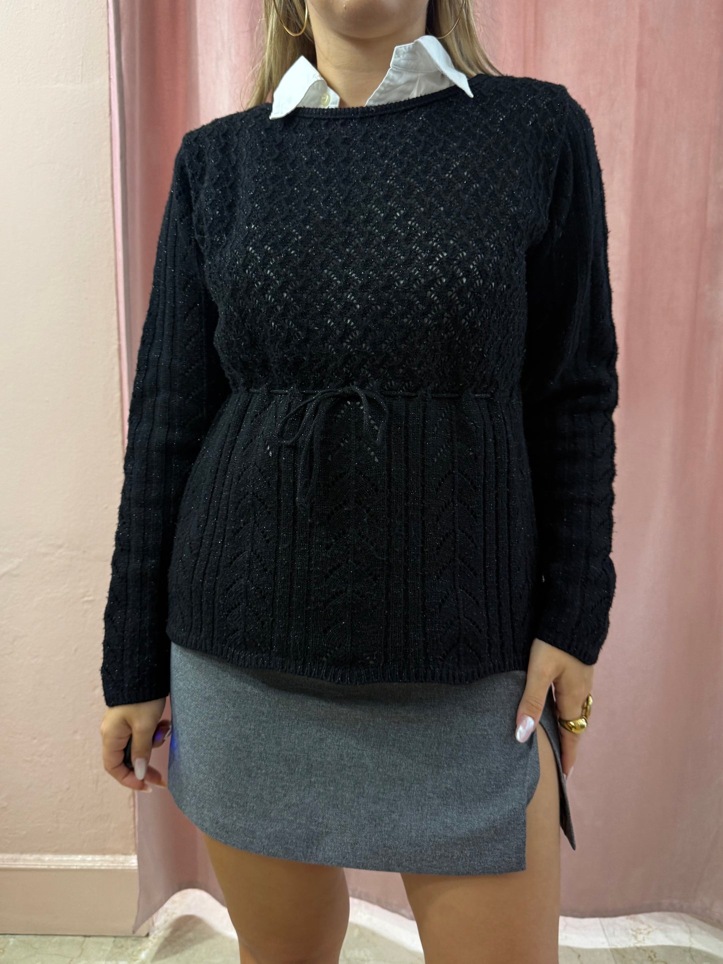 Maglione in lana nero con dettaglio fiocco