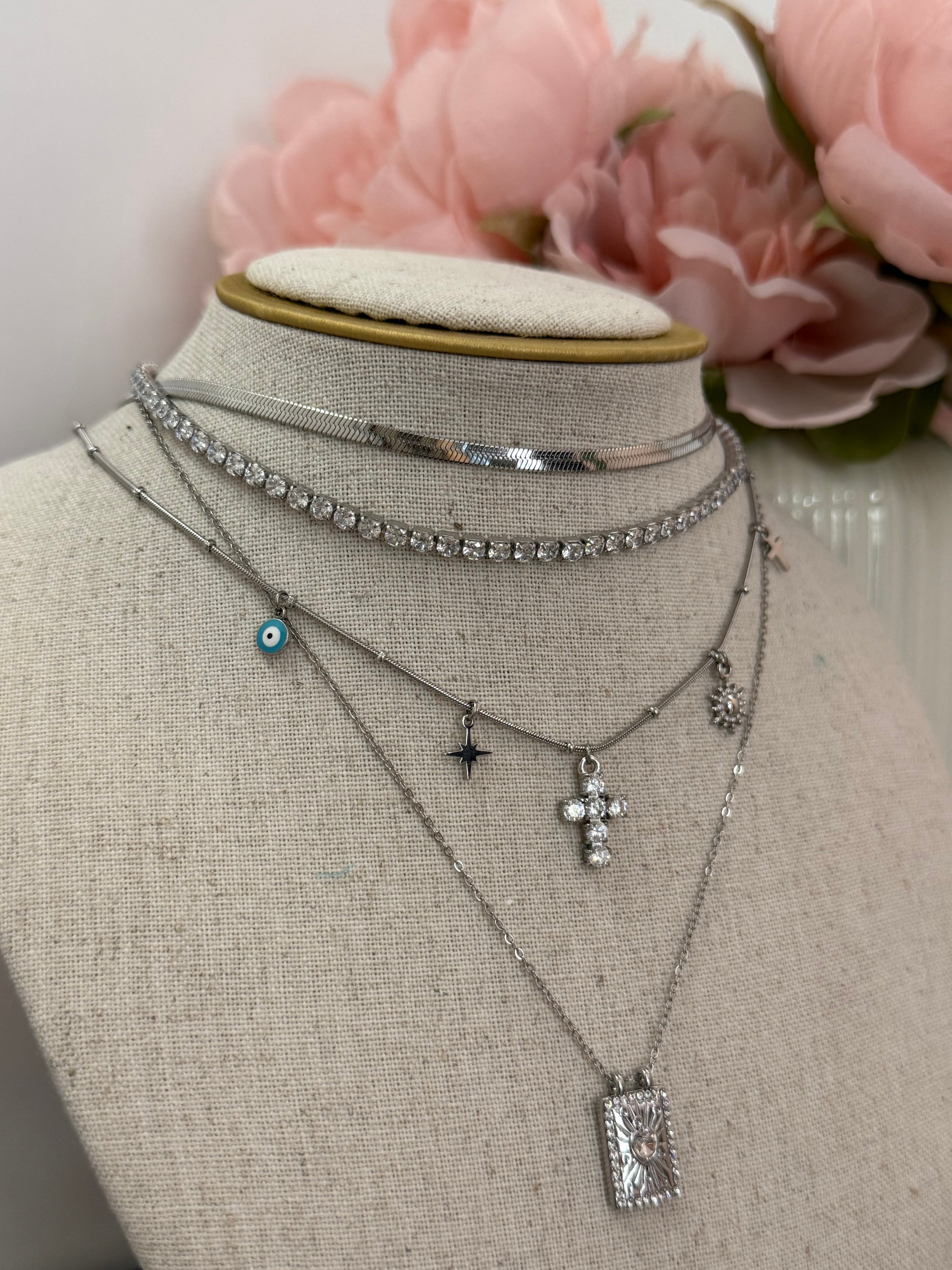 Collana multi charm con croce mini