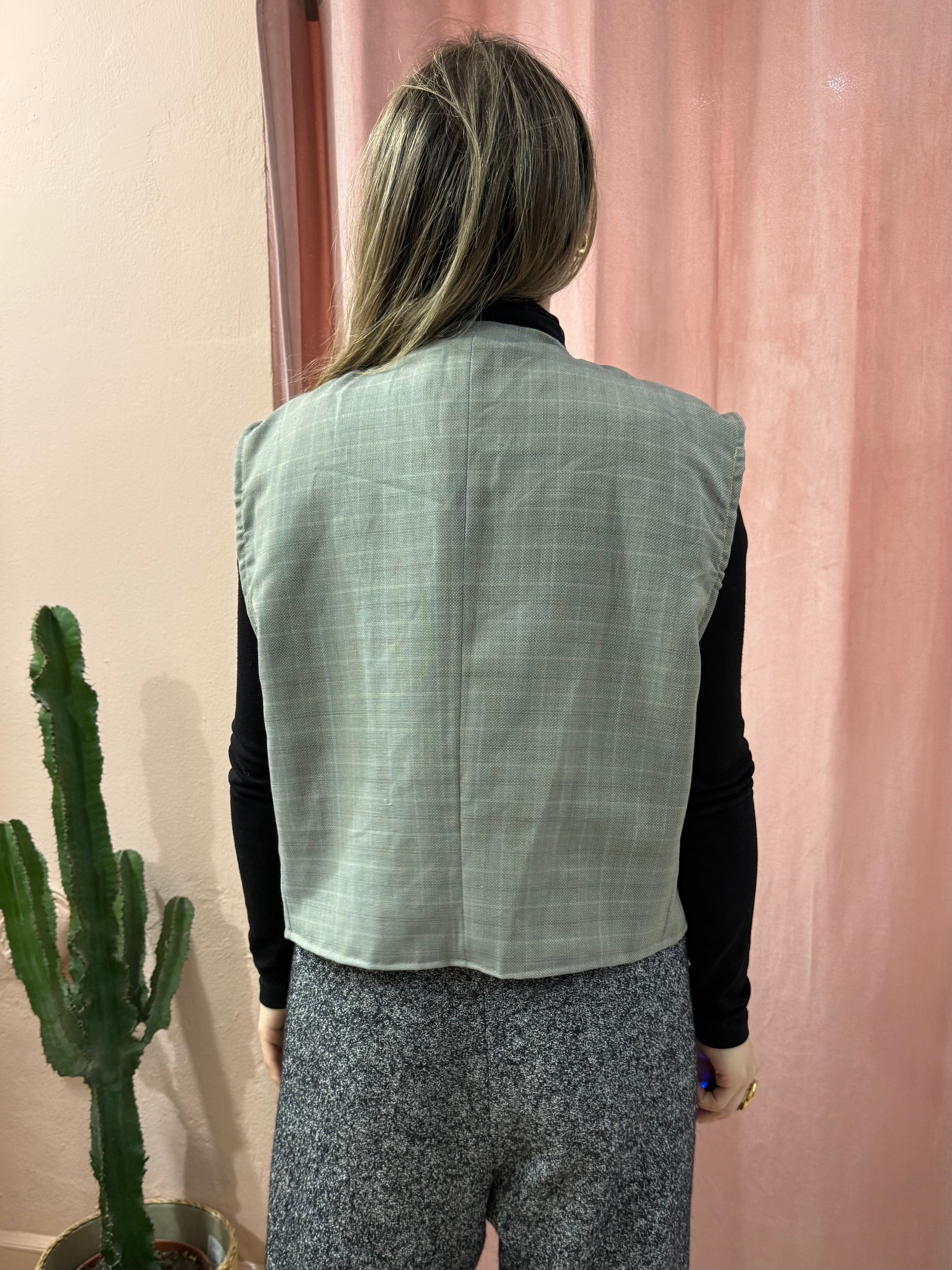 Gilet upcycling fiocchi principe di Galles