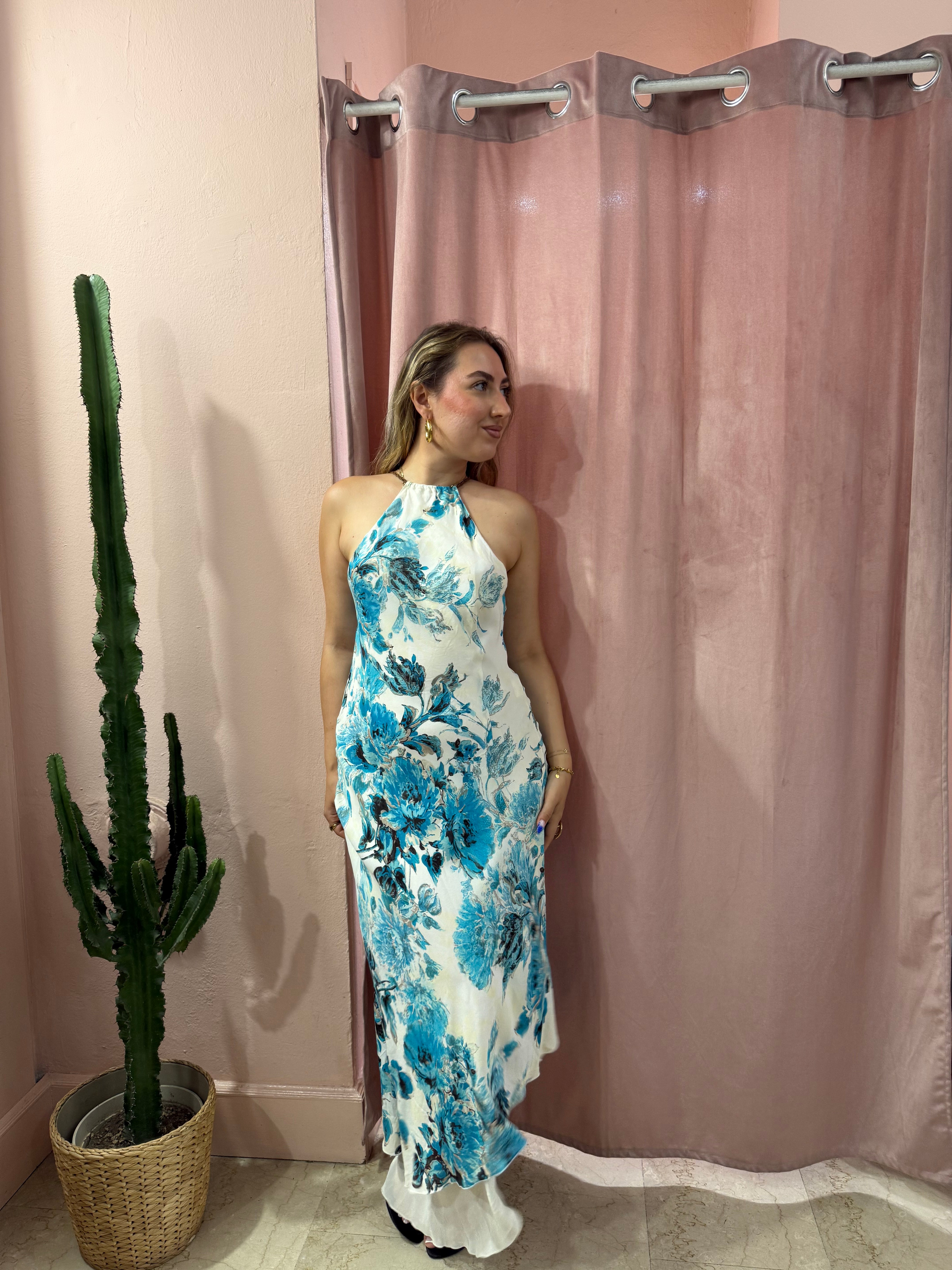 Maxi vestito bianco in fantasia floreale blu