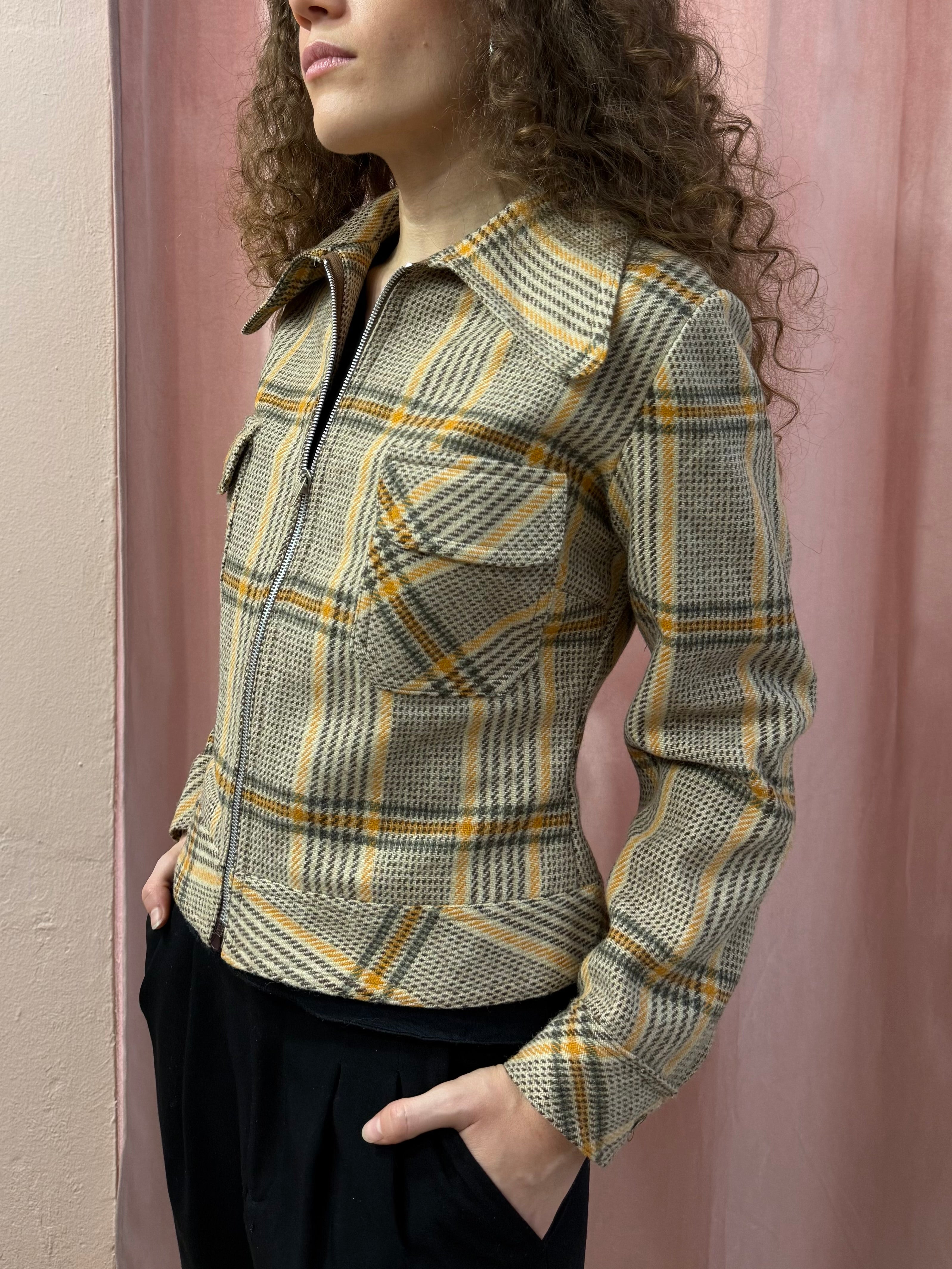 Giacca corta check in lana