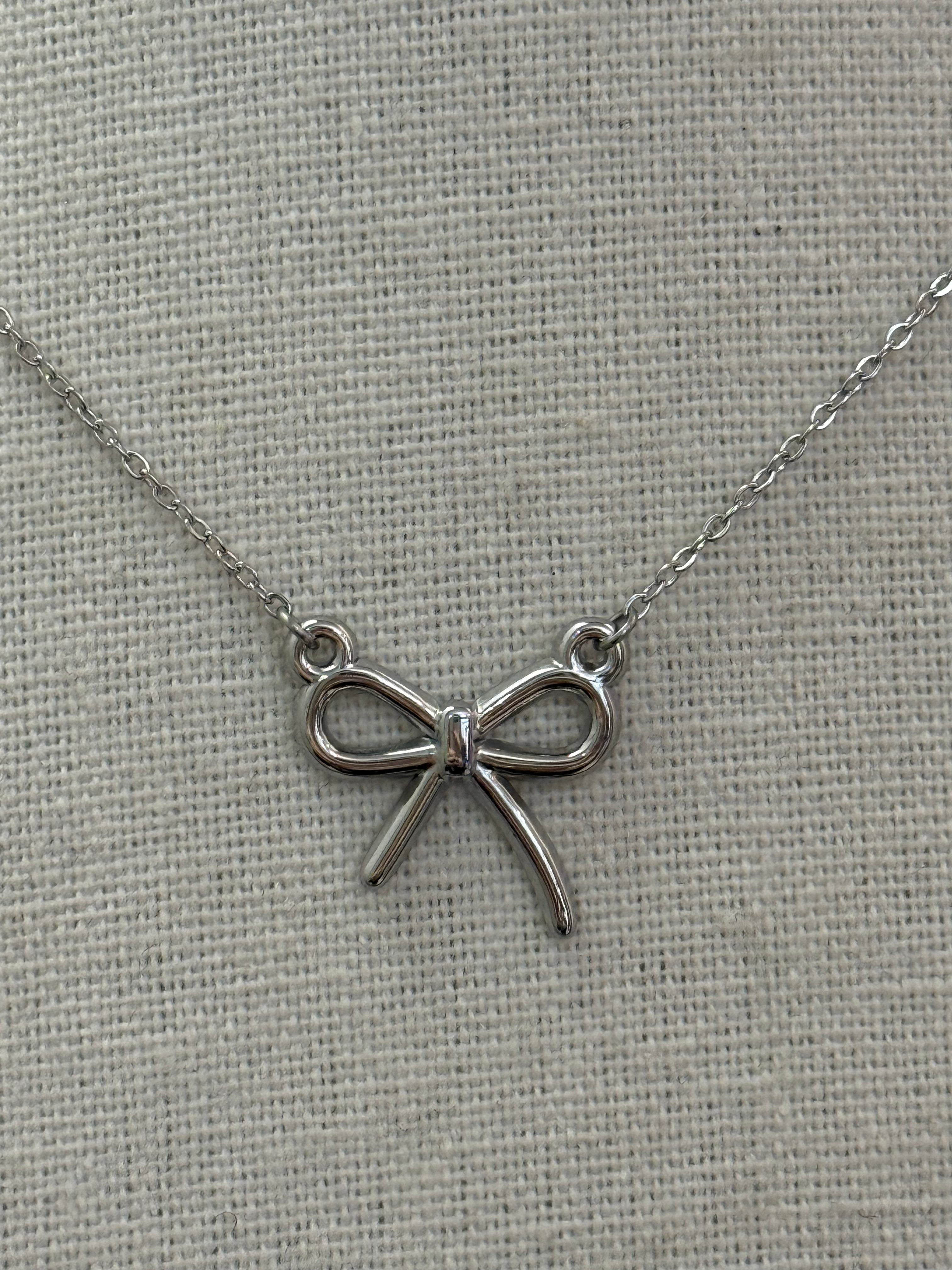 Collana Fiocco