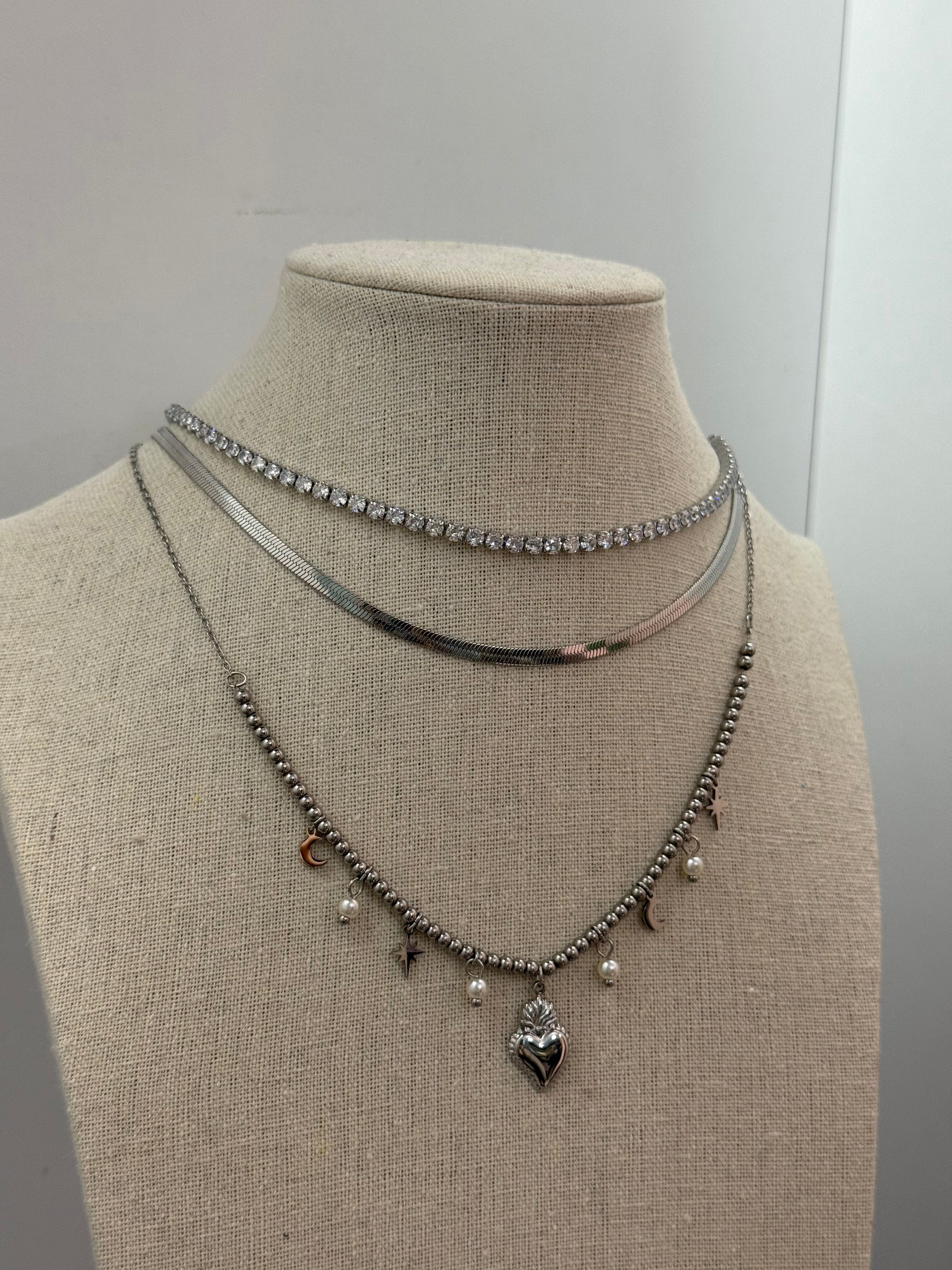 Collana ciondoli Cuore Sacro gold/ black e silver