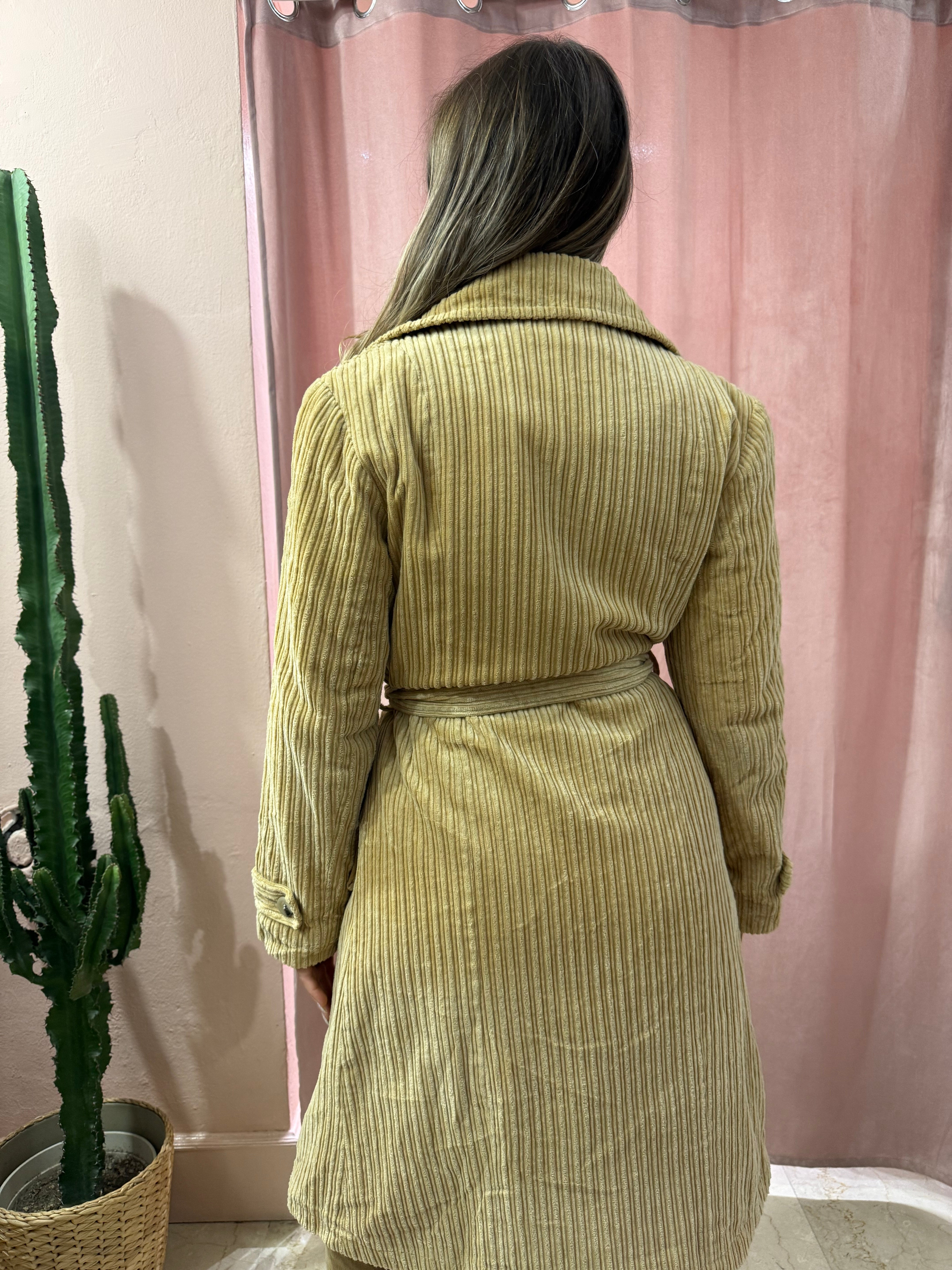 Trench beige a coste