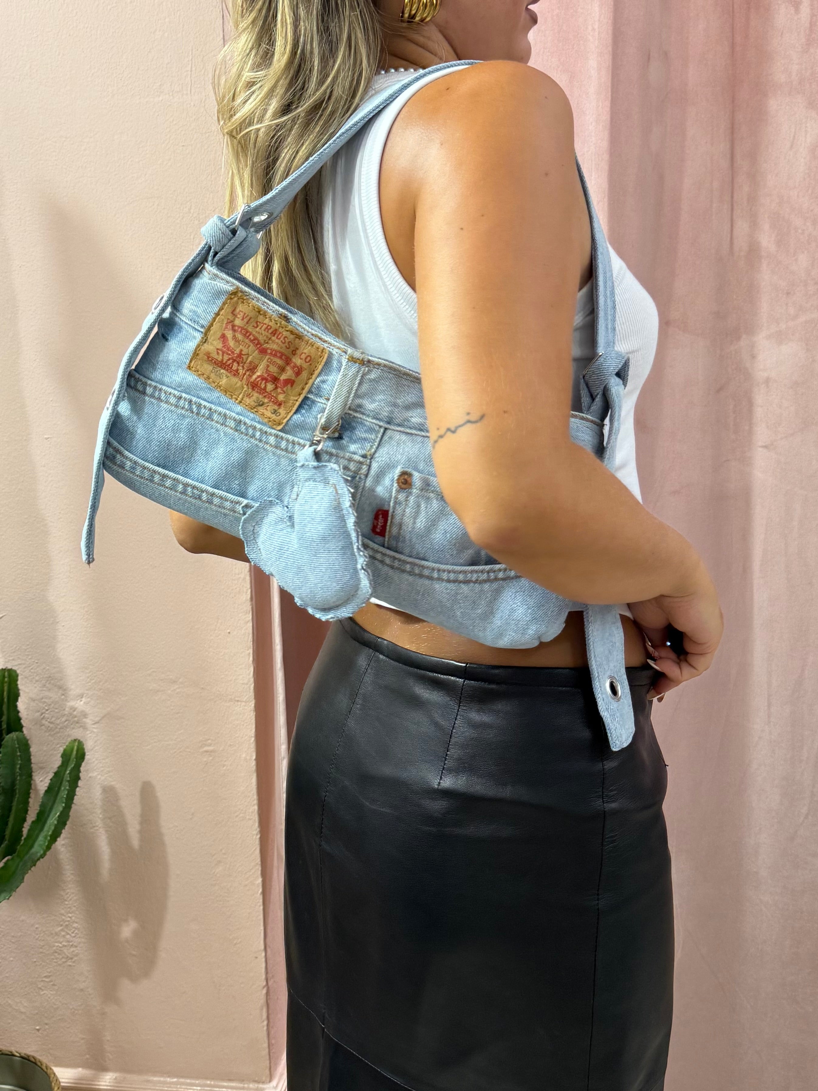 Borsa Levis baguette upcycling denim chiaro