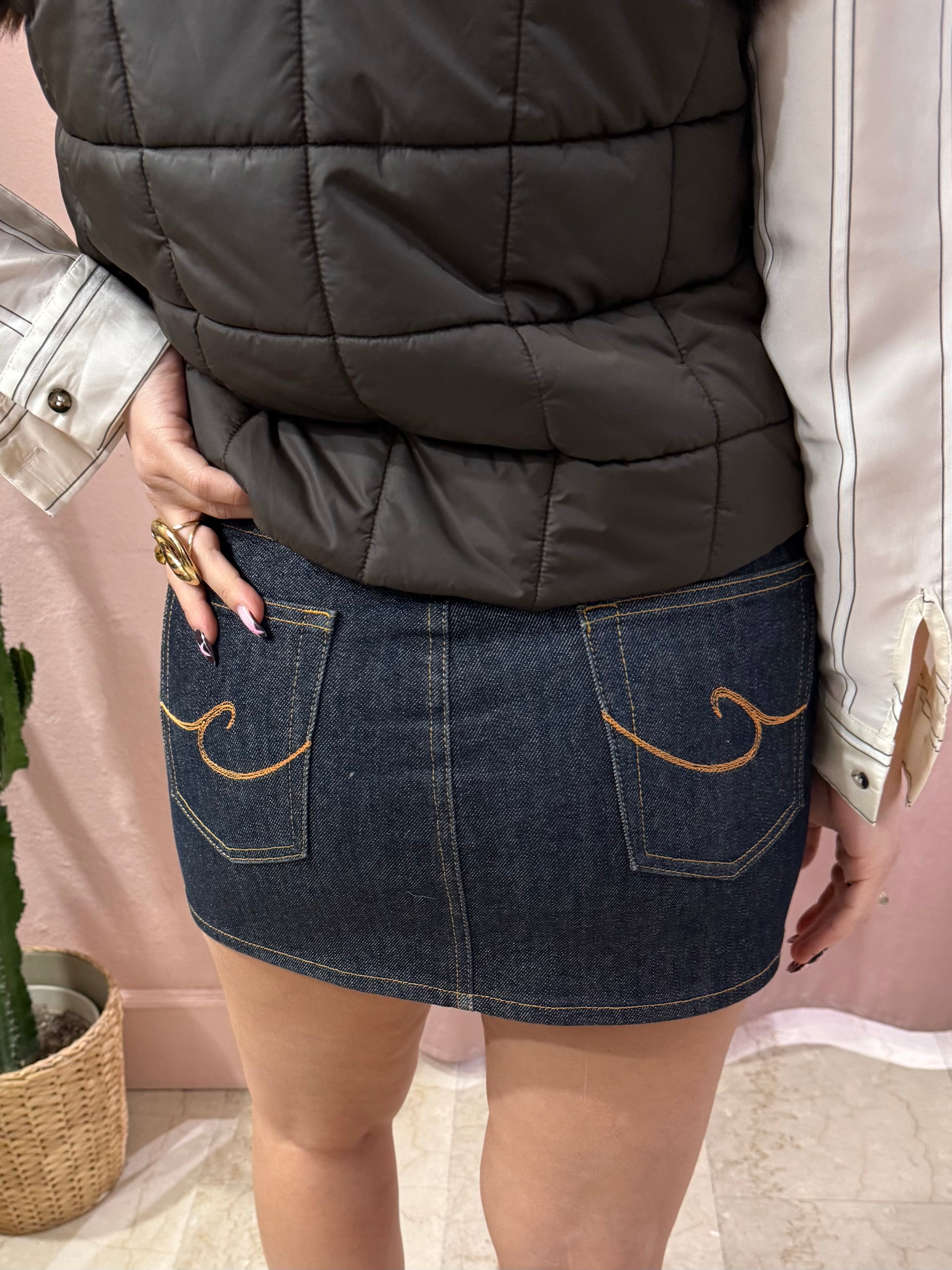 Minigonna in denim 00s